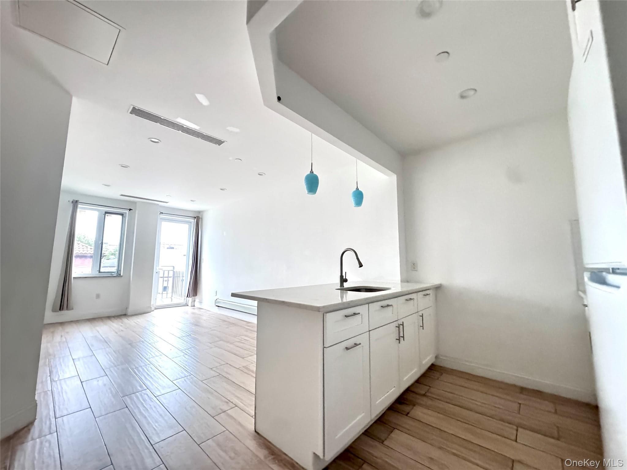 136-20 Booth Memorial Avenue Unit: 3A thumbnail 4