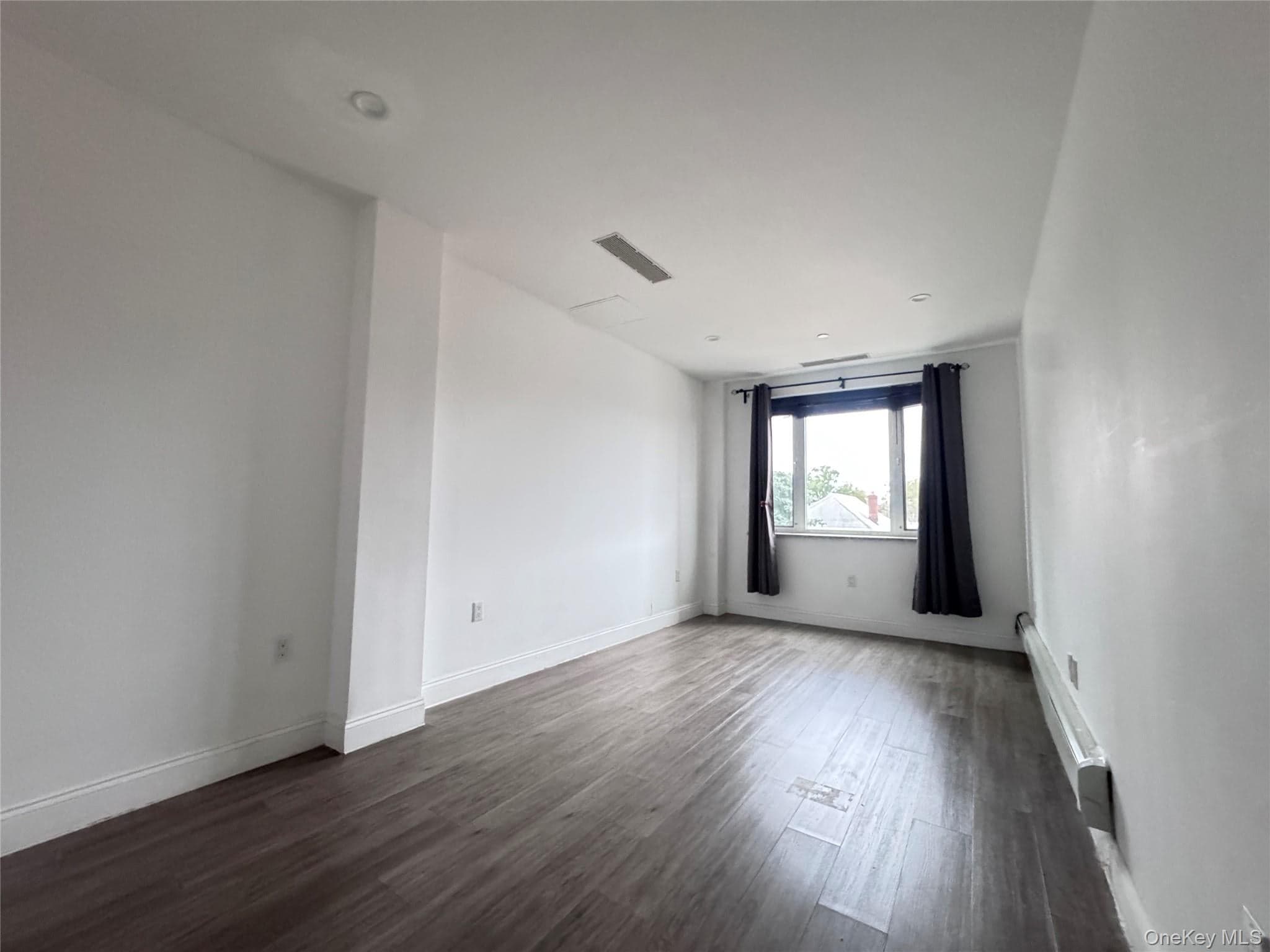 136-20 Booth Memorial Avenue Unit: 3A thumbnail 8