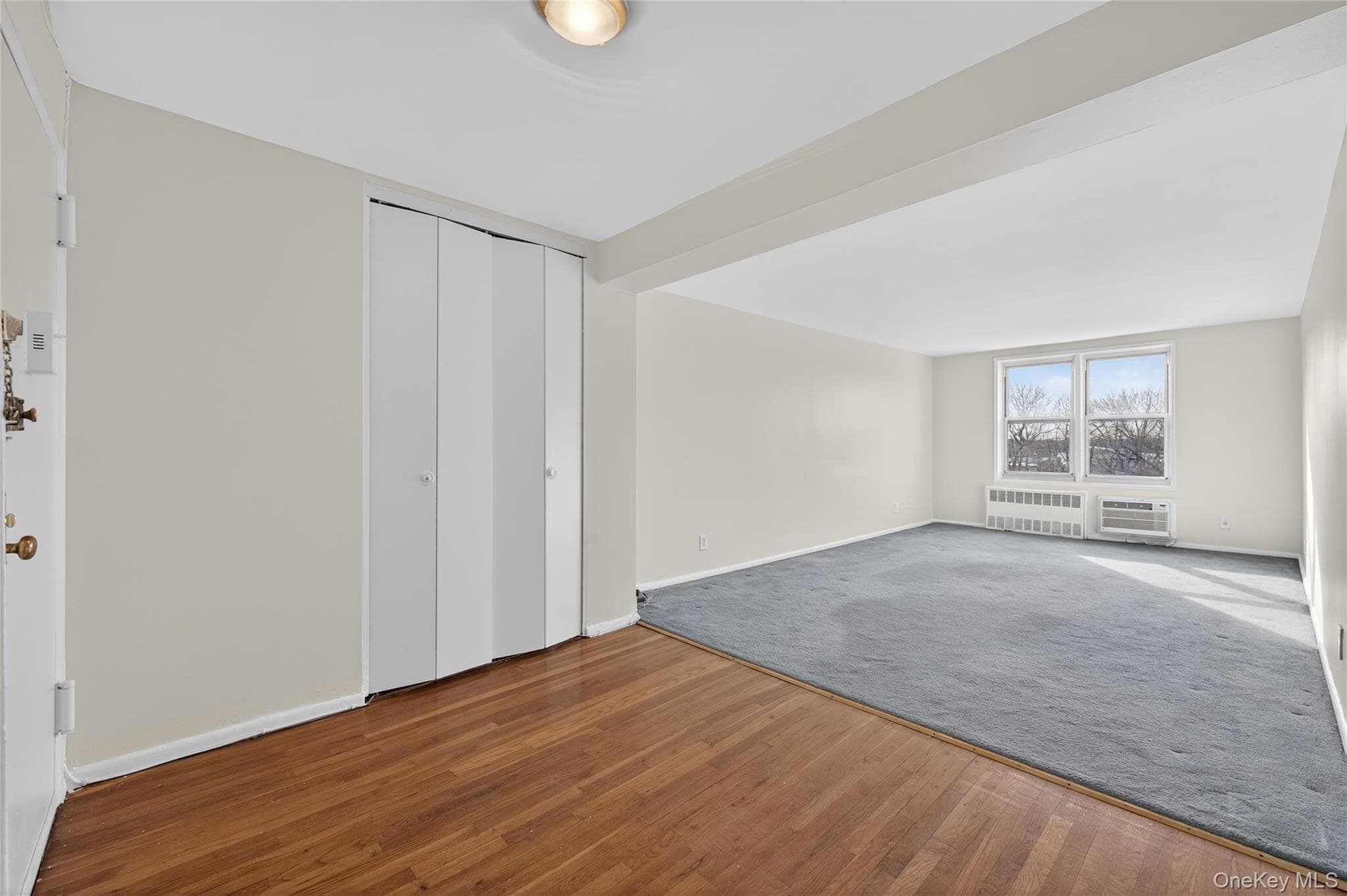 66-10 Thornton Place Unit: 4C thumbnail 4