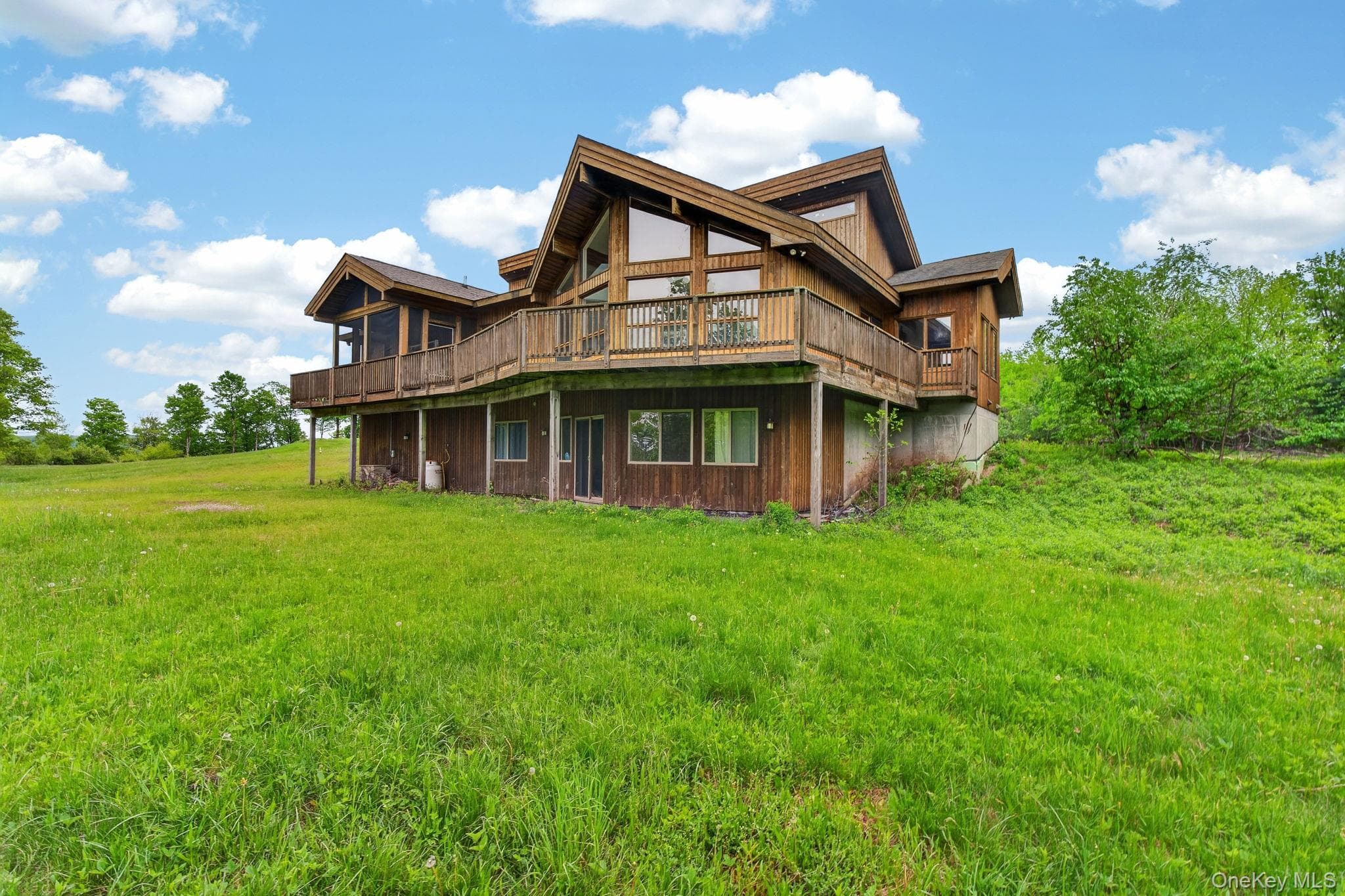 81 N Pond Drive thumbnail 2