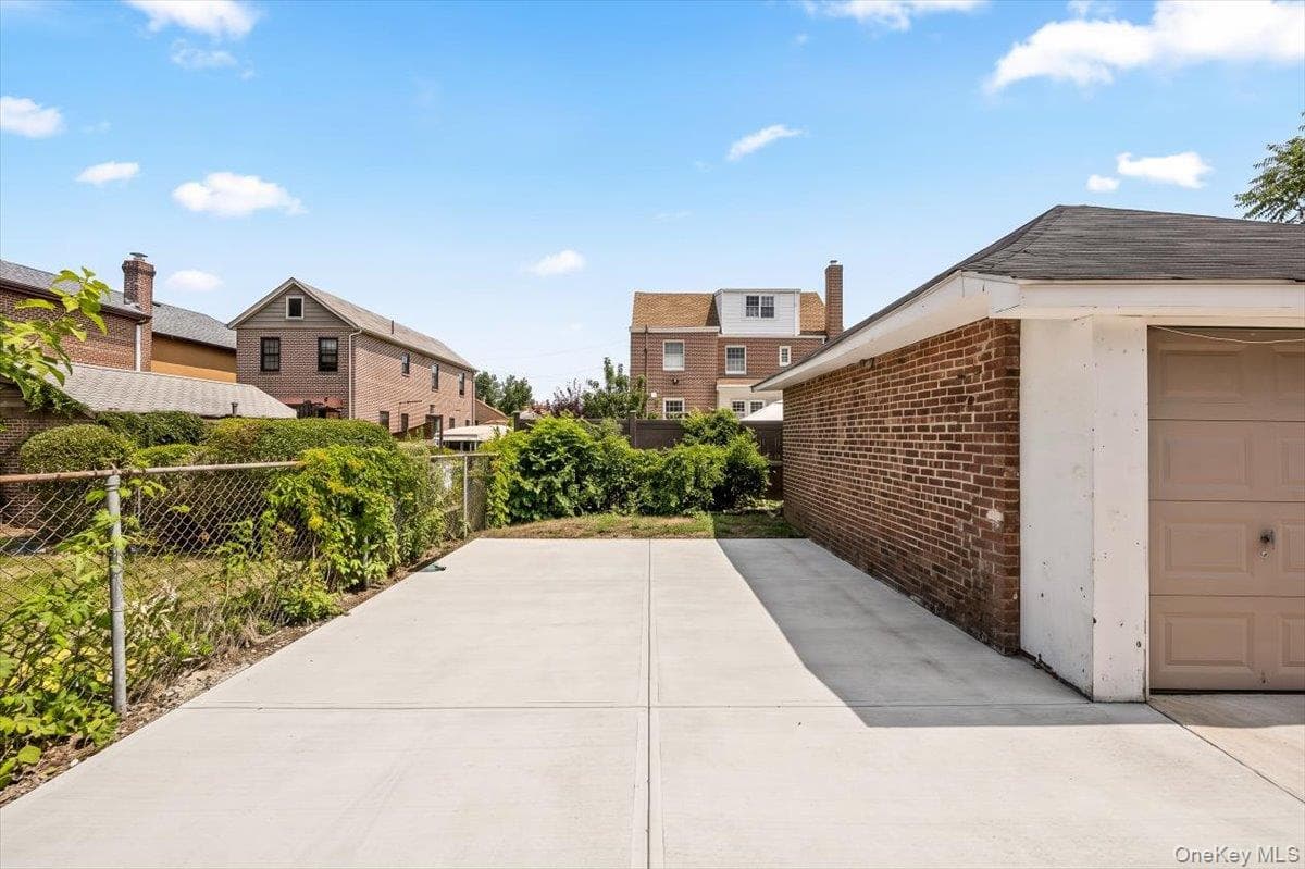 4084 Seton Avenue thumbnail 26