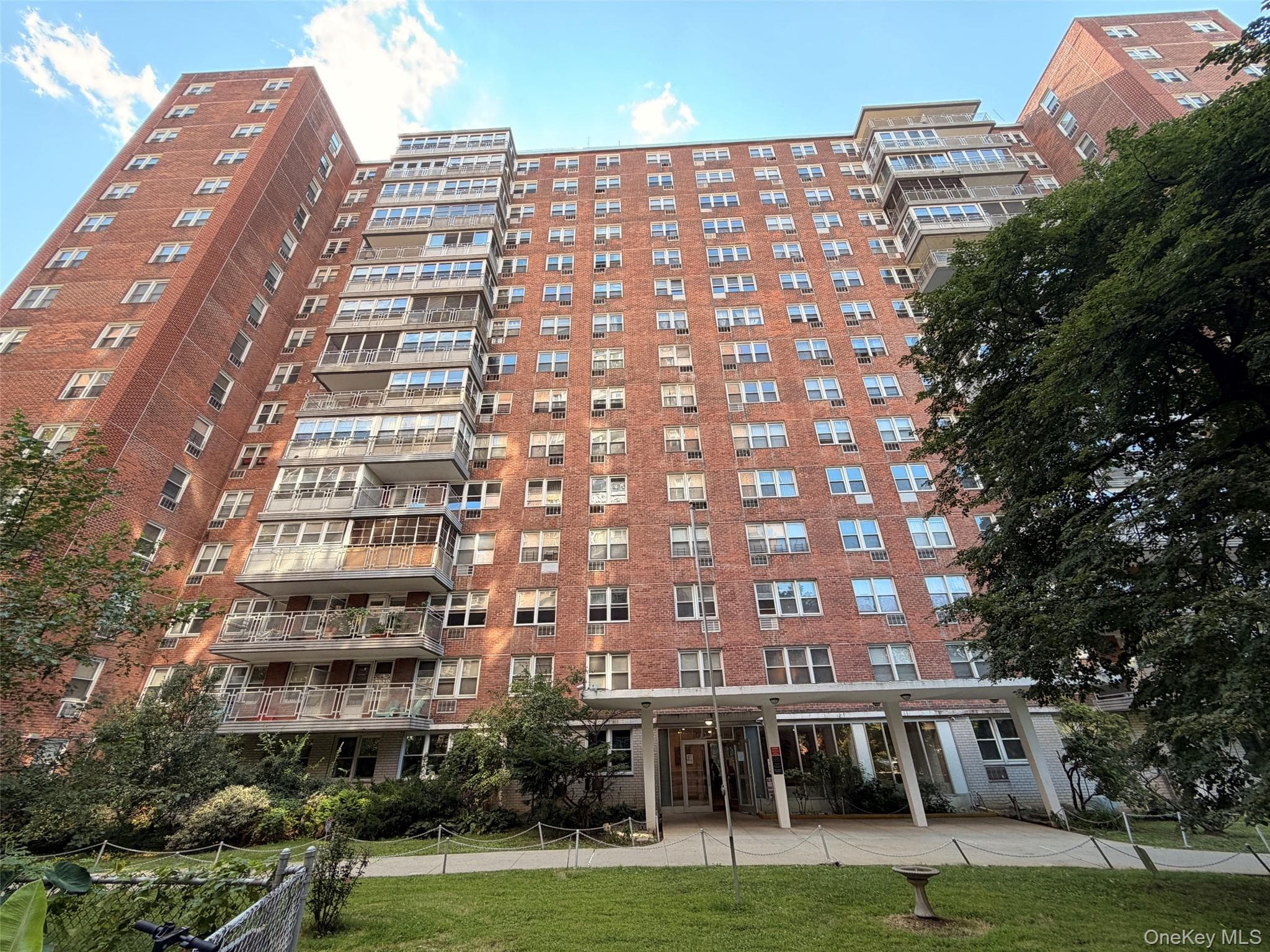 138-10 Franklin Avenue Unit: #11B, Flushing