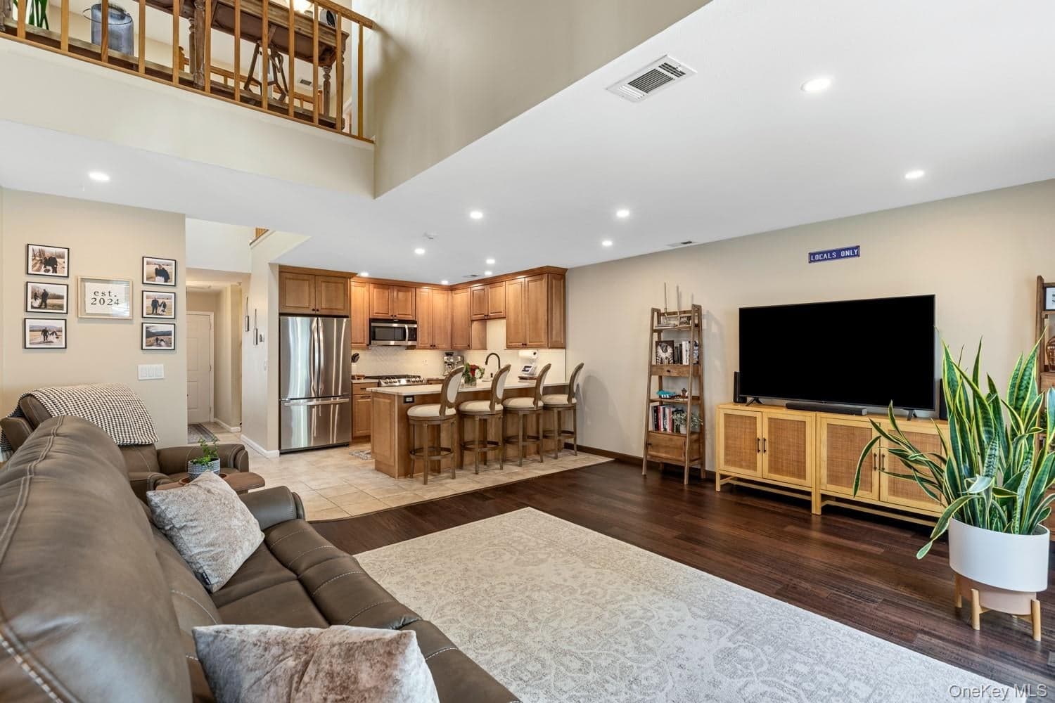 75 Fox Court, Manorville