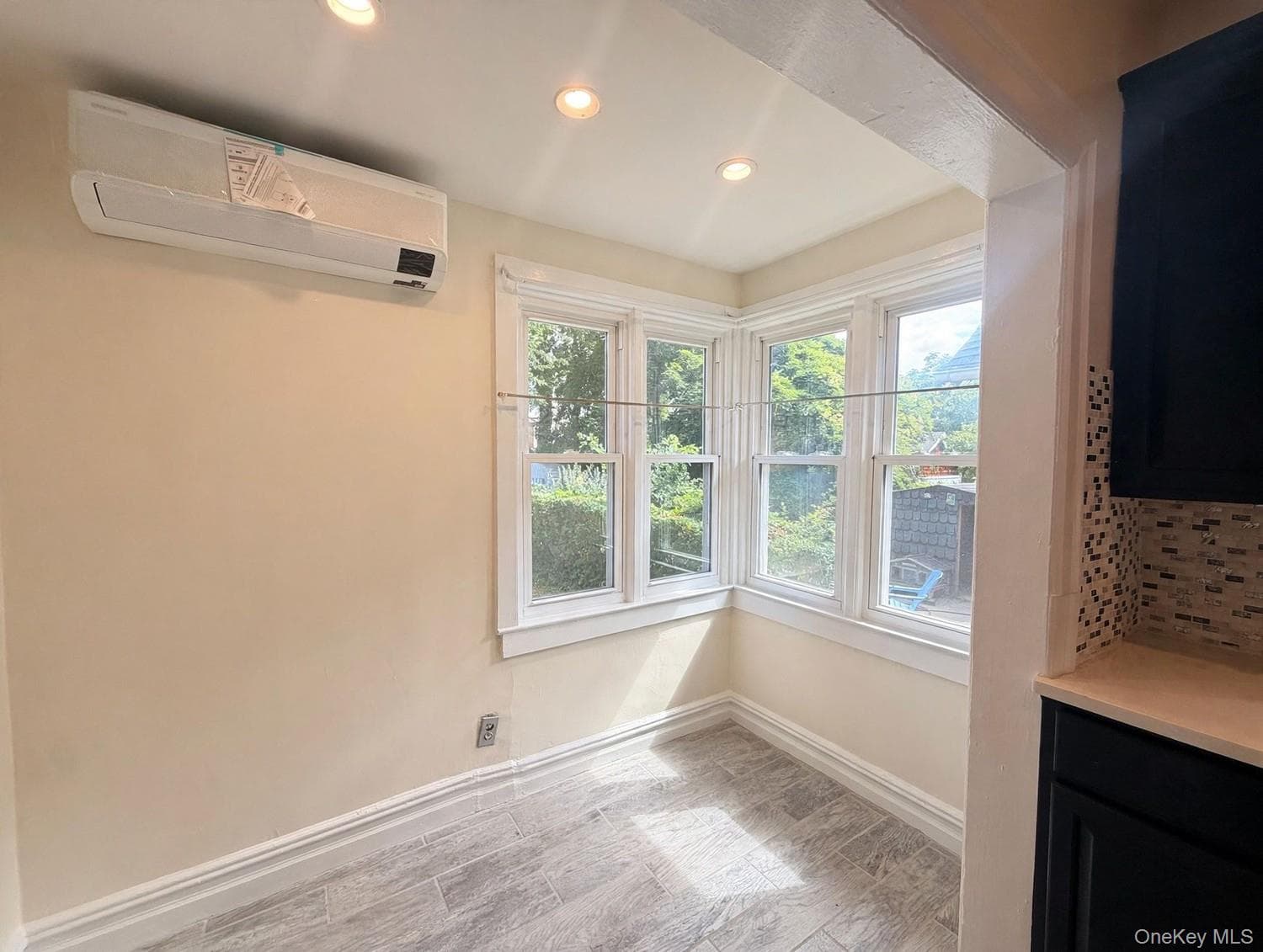 421 Union Avenue thumbnail 16