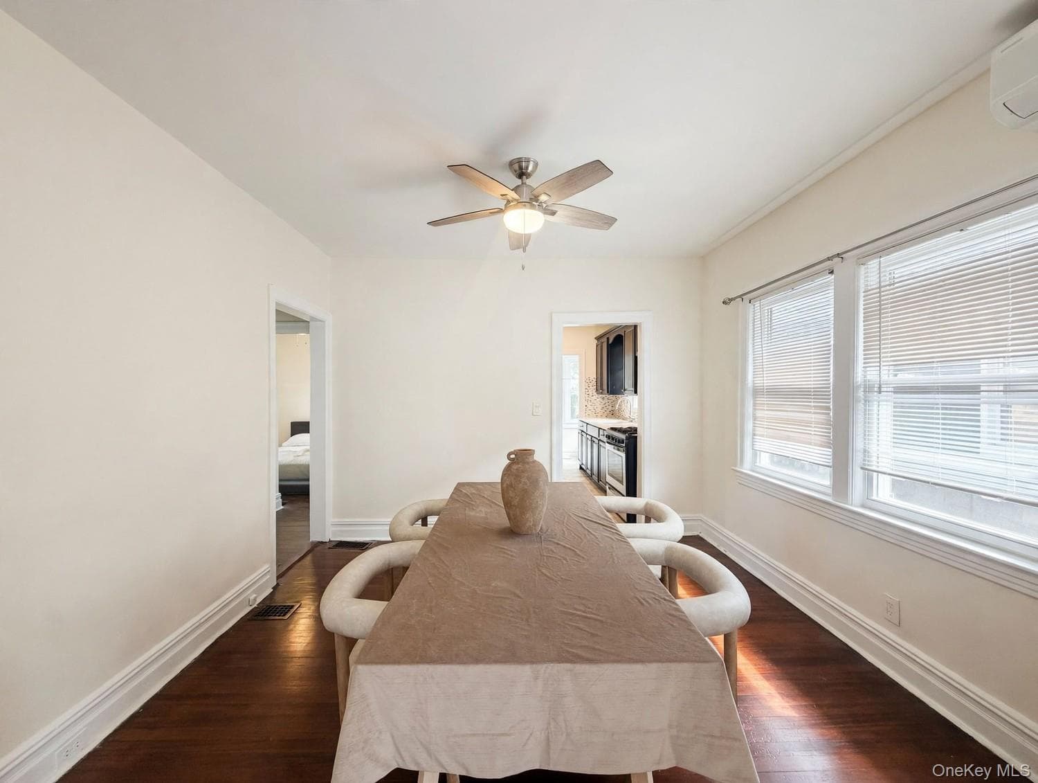 421 Union Avenue thumbnail 18