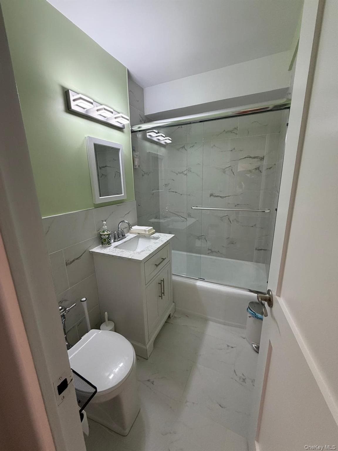155 E 38th Street Unit: 2A thumbnail 11