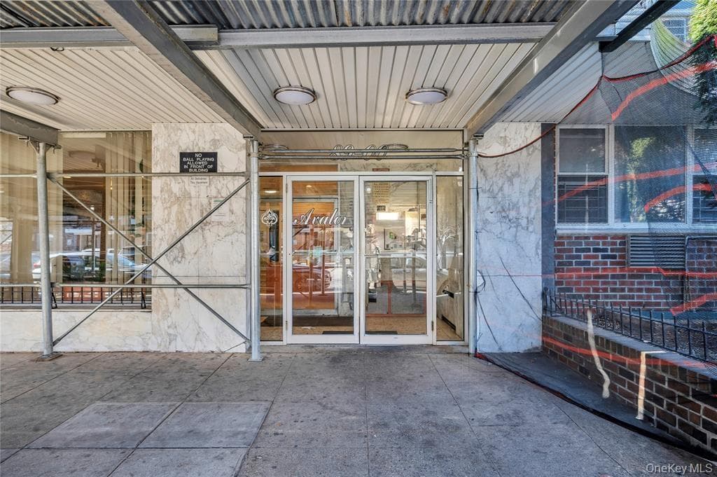 89-00 170th Street Unit: 10M thumbnail 3