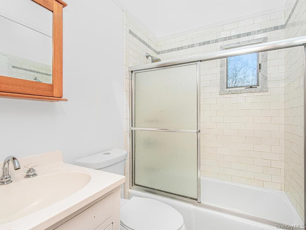 31 Byram Hill Road thumbnail 15