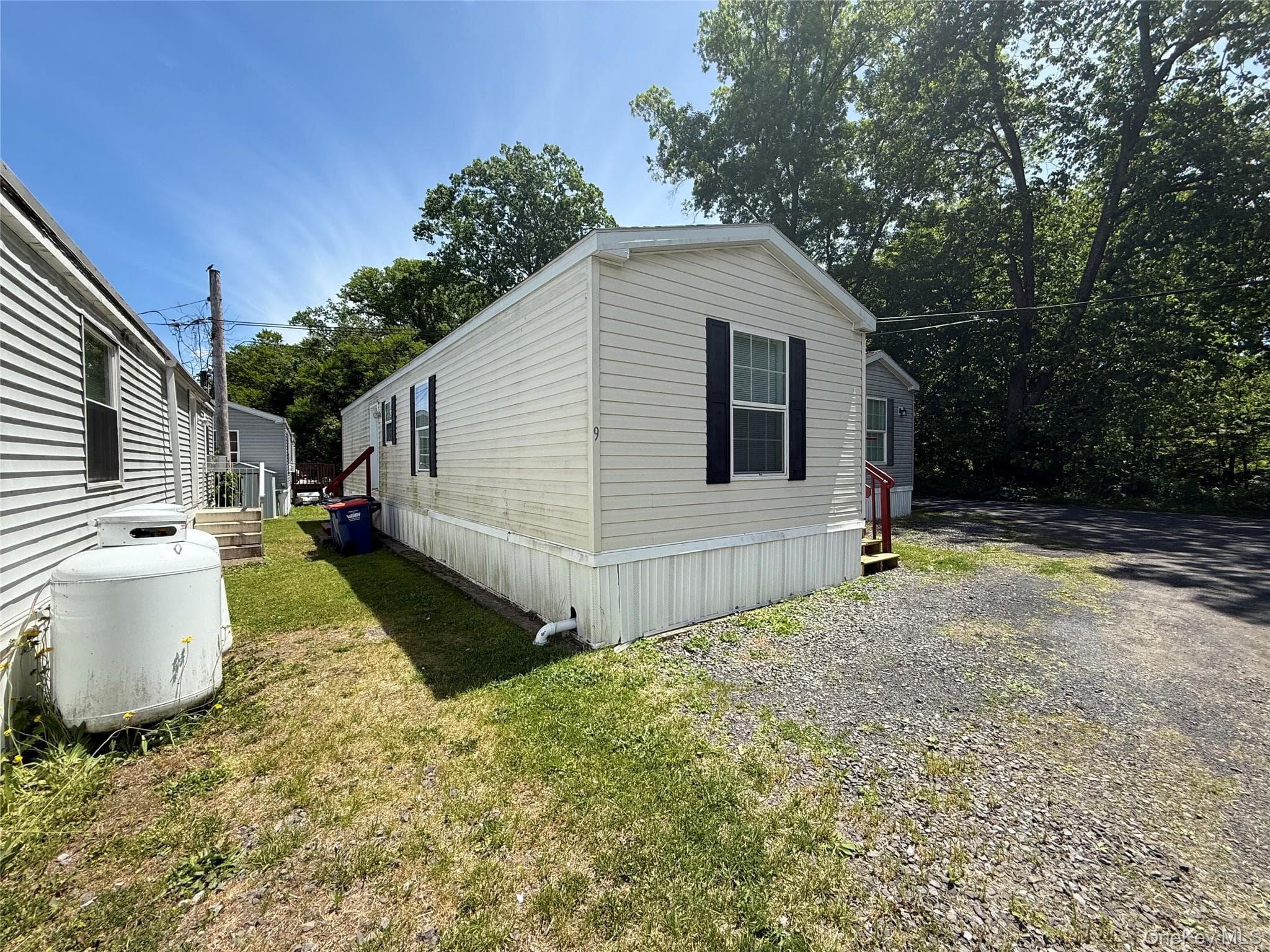 701 Sawkill Road Unit: 9 thumbnail 2