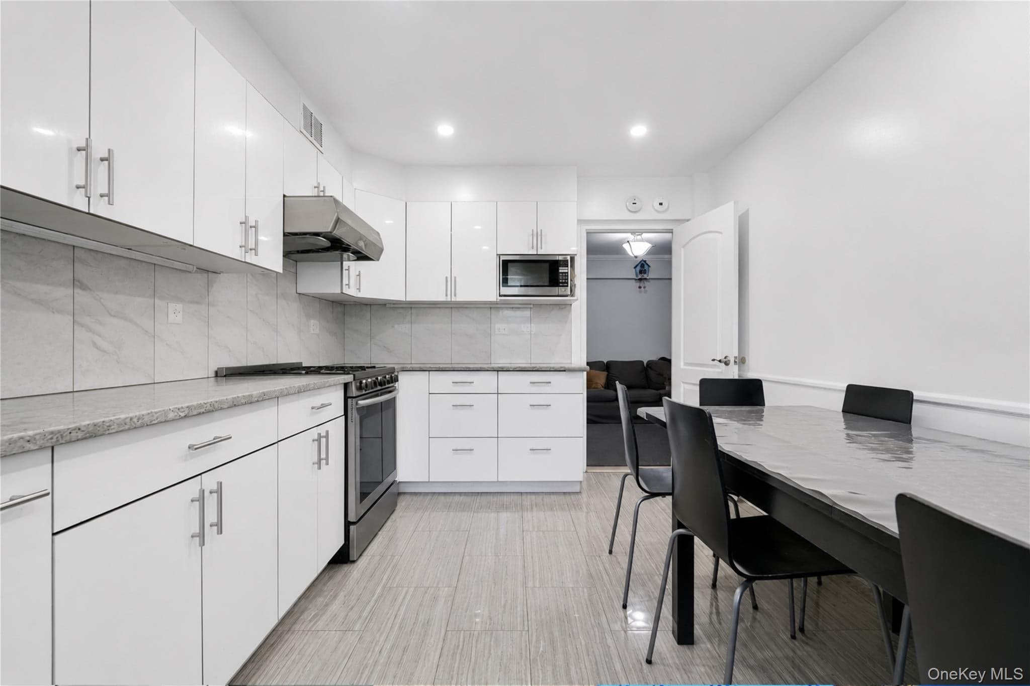 2909 137th Street Unit: 2K thumbnail 5