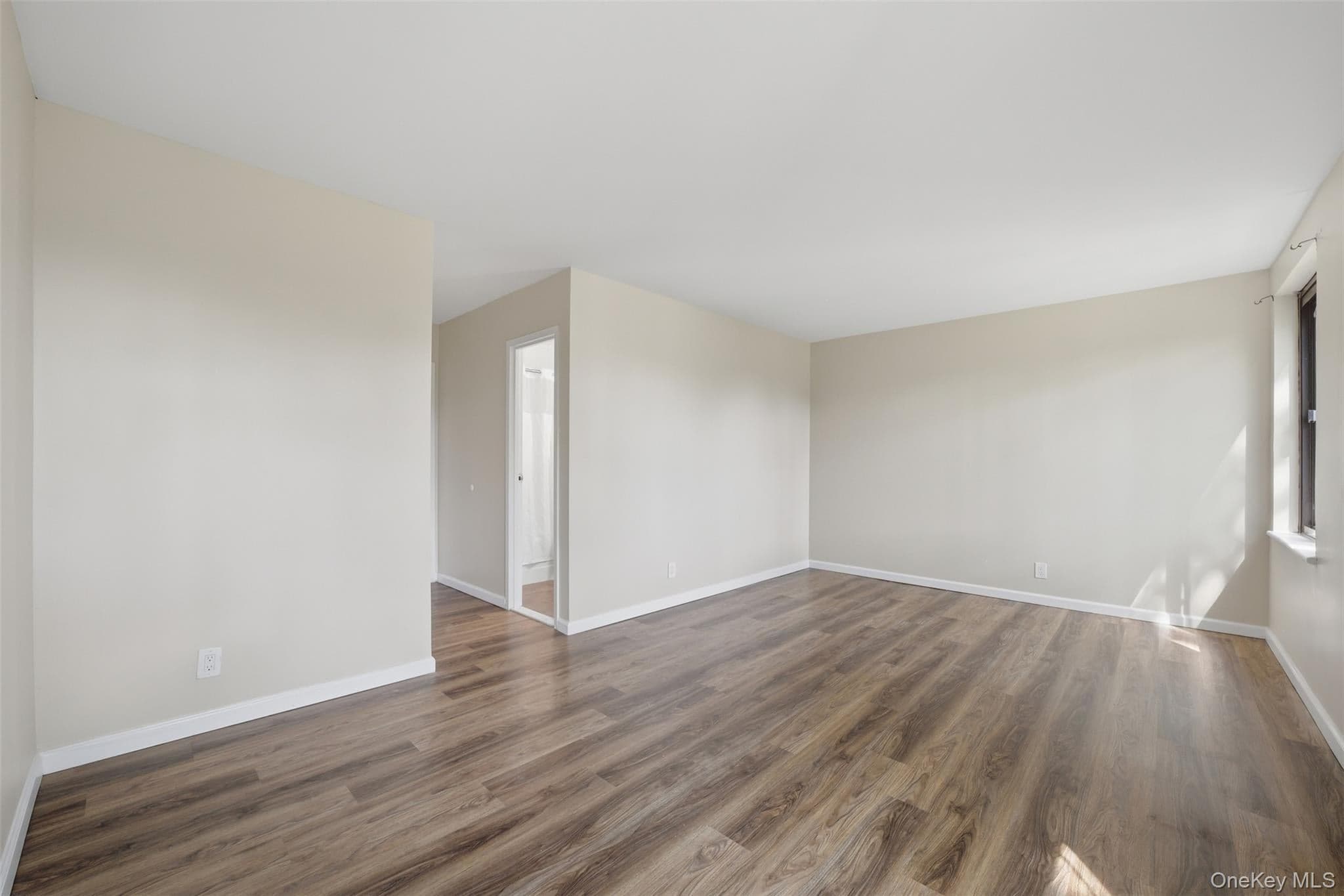 421 N Broadway Unit: 17 thumbnail 11