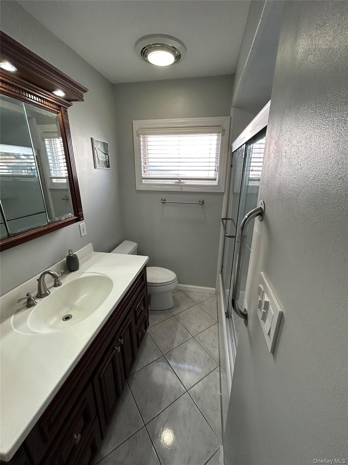 198 Dartmouth Drive thumbnail 12