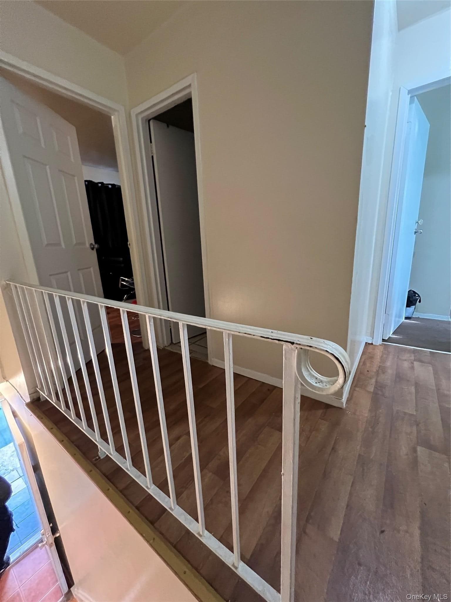 620 E 182nd Street thumbnail 3