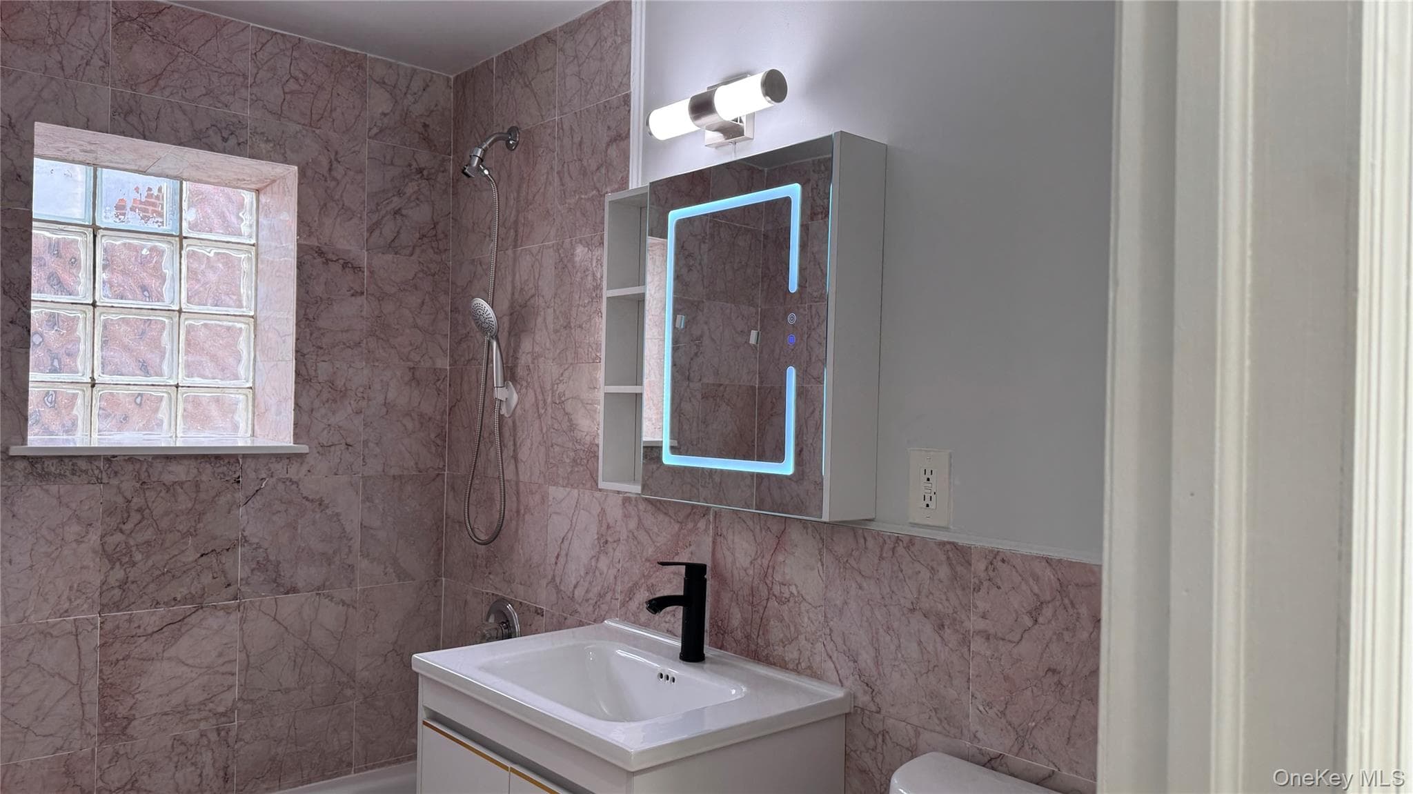 43-20 Union Street Unit: 6D thumbnail 6