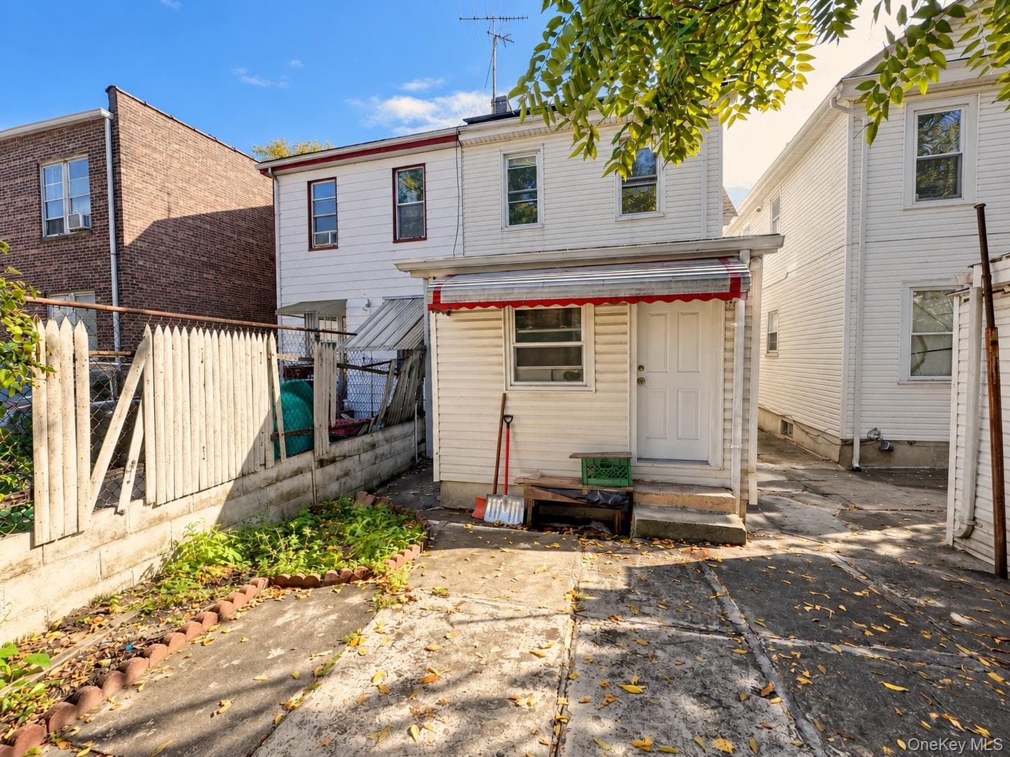 95-11 42nd Avenue thumbnail 22