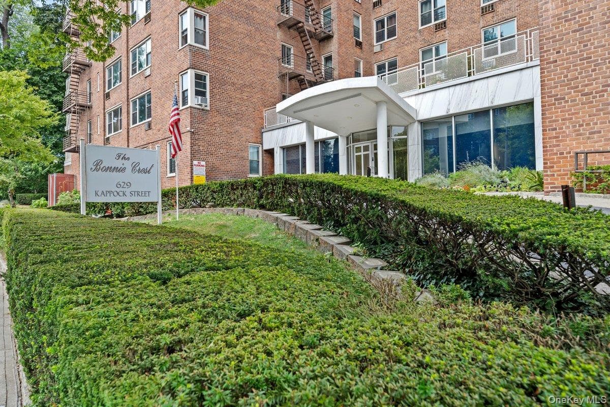 629 Kappock Street Unit: 7N thumbnail 15