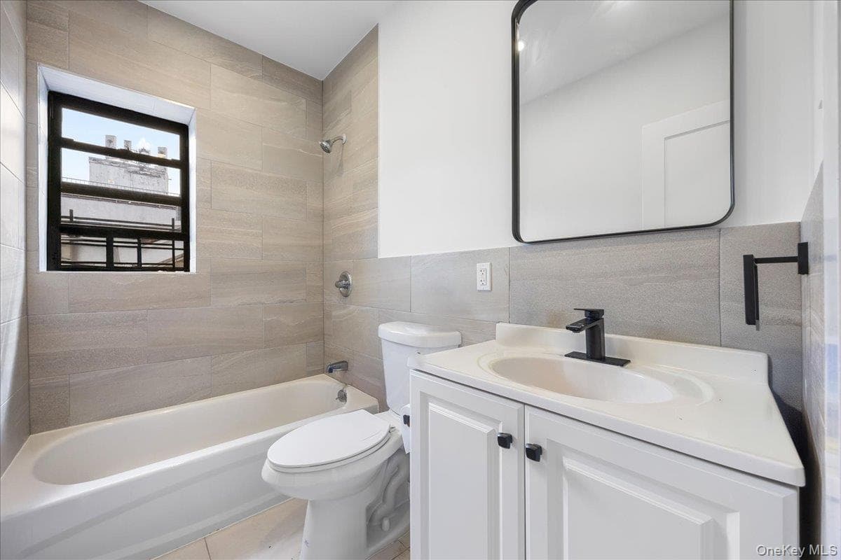 2740 Sexton Place thumbnail 8