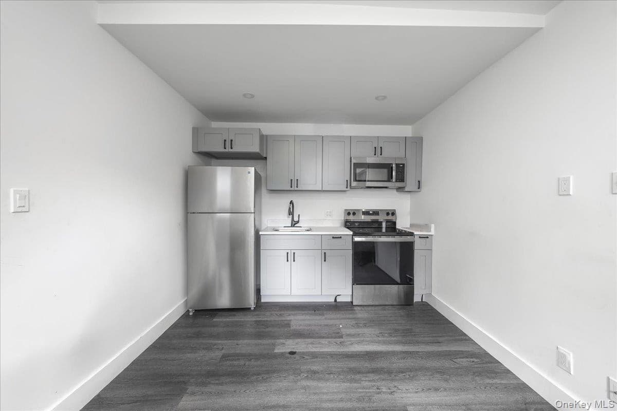 2740 Sexton Place thumbnail 18