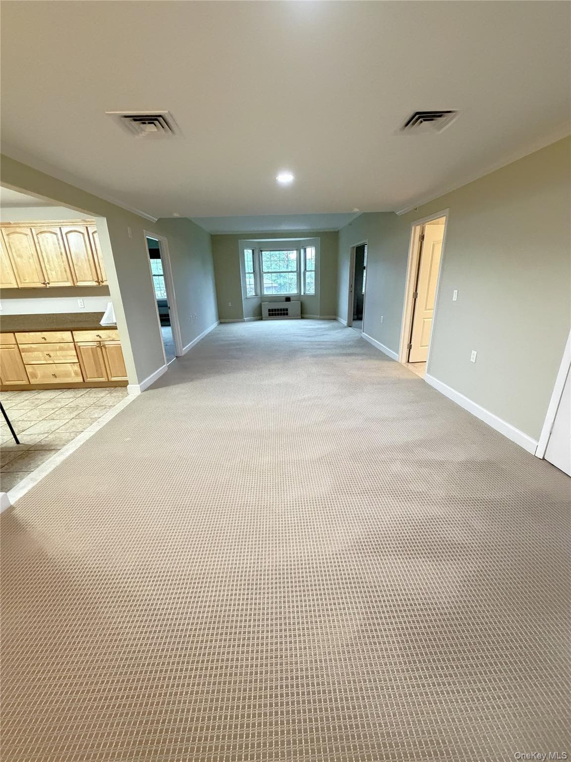 50 Merrick Avenue Unit: 226 thumbnail 7