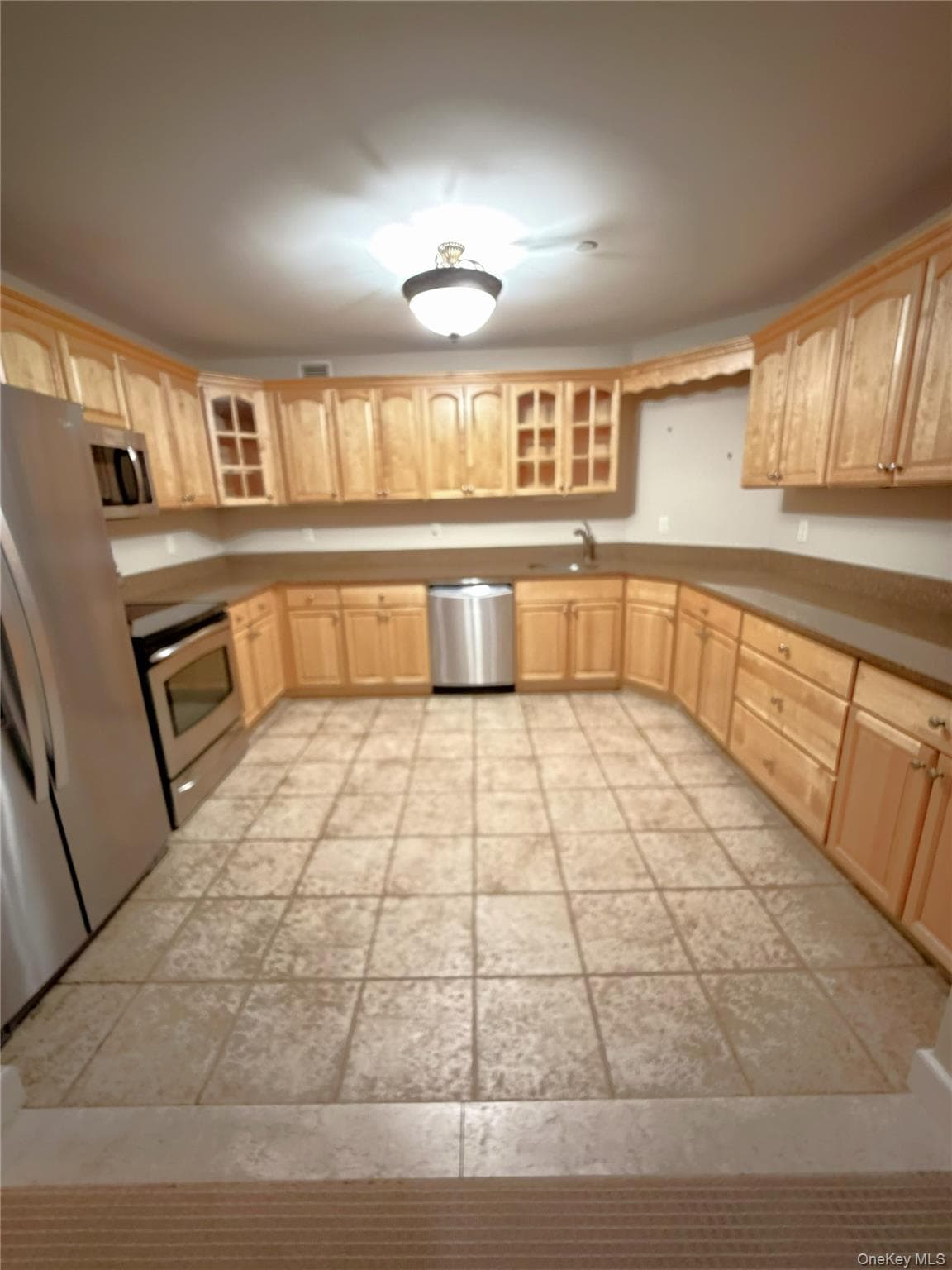 50 Merrick Avenue Unit: 226 thumbnail 6