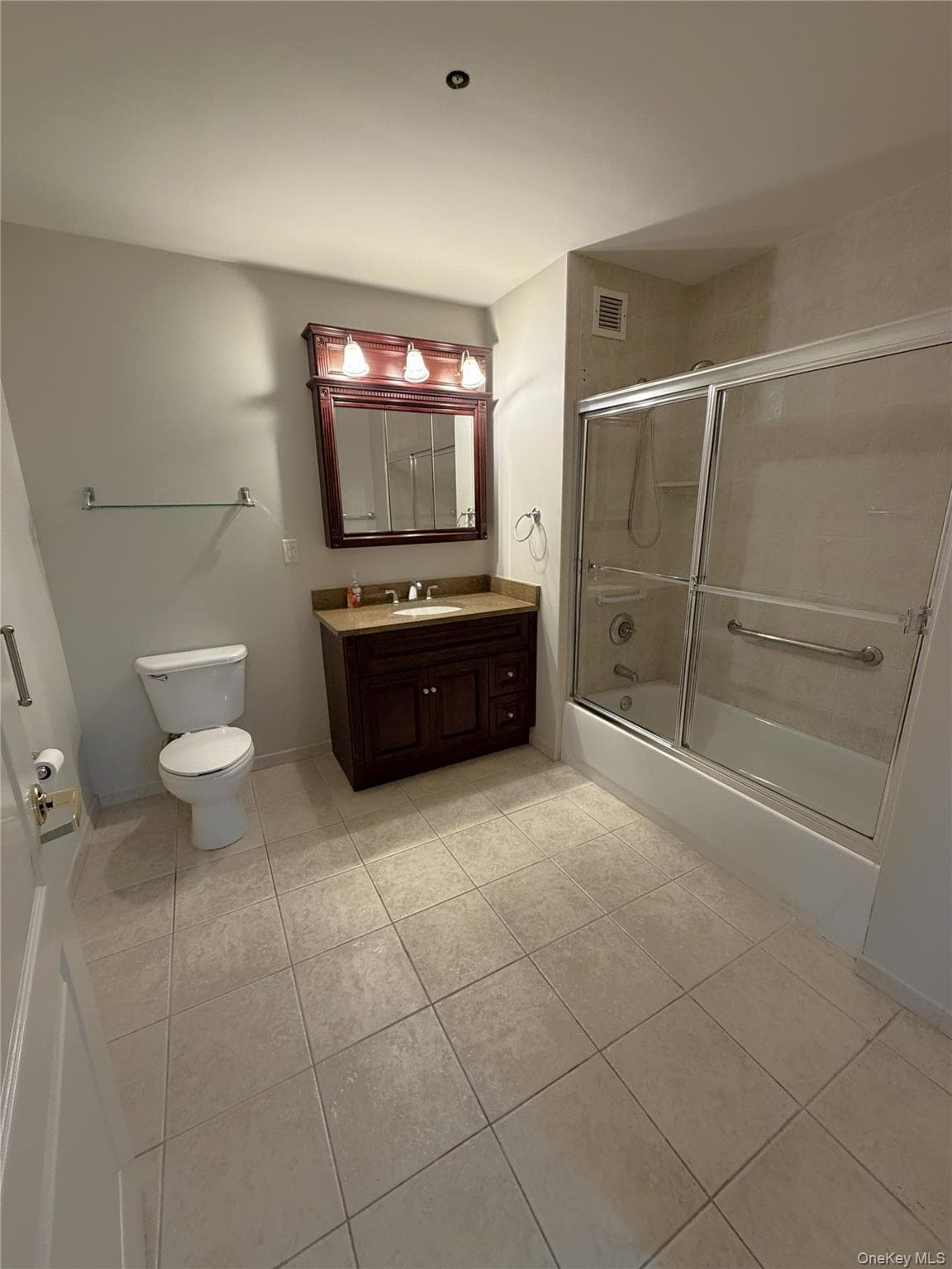 50 Merrick Avenue Unit: 226 thumbnail 10
