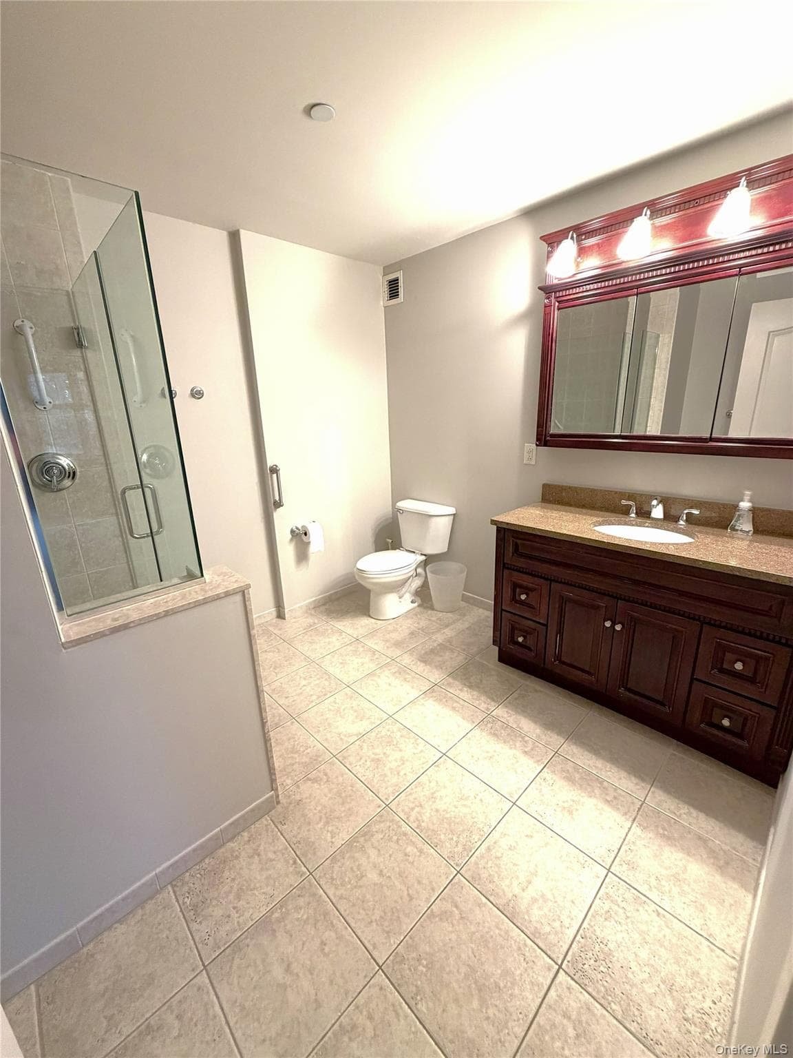 50 Merrick Avenue Unit: 226 thumbnail 16