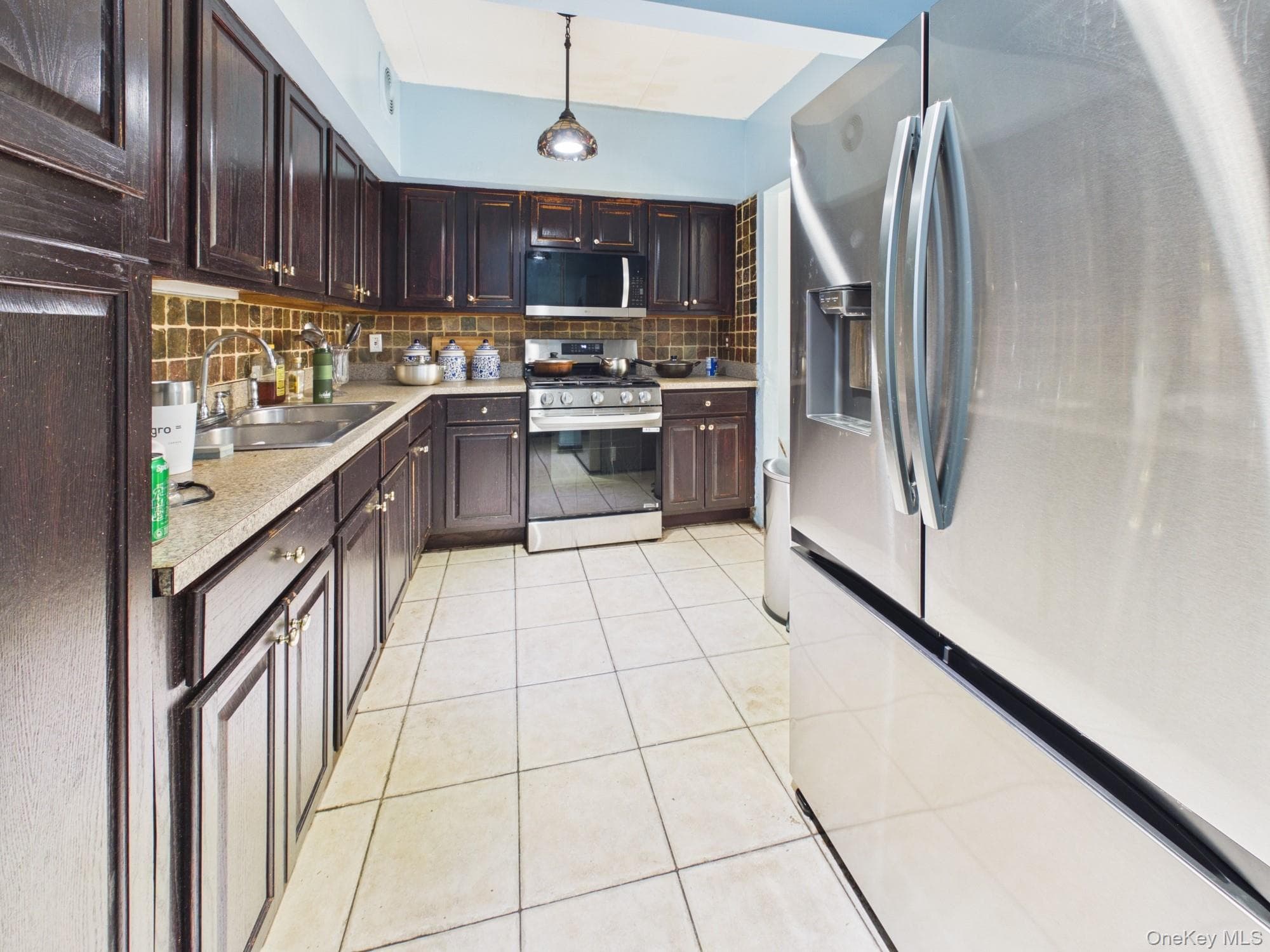 885 E 169th Street thumbnail 5