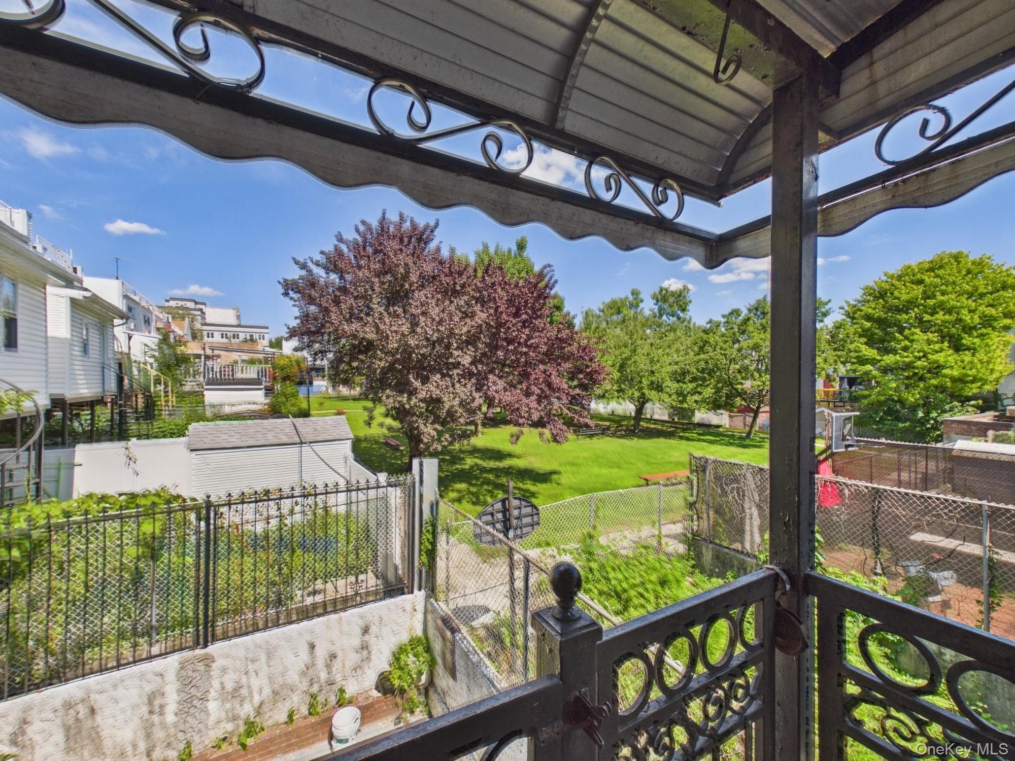 885 E 169th Street thumbnail 9