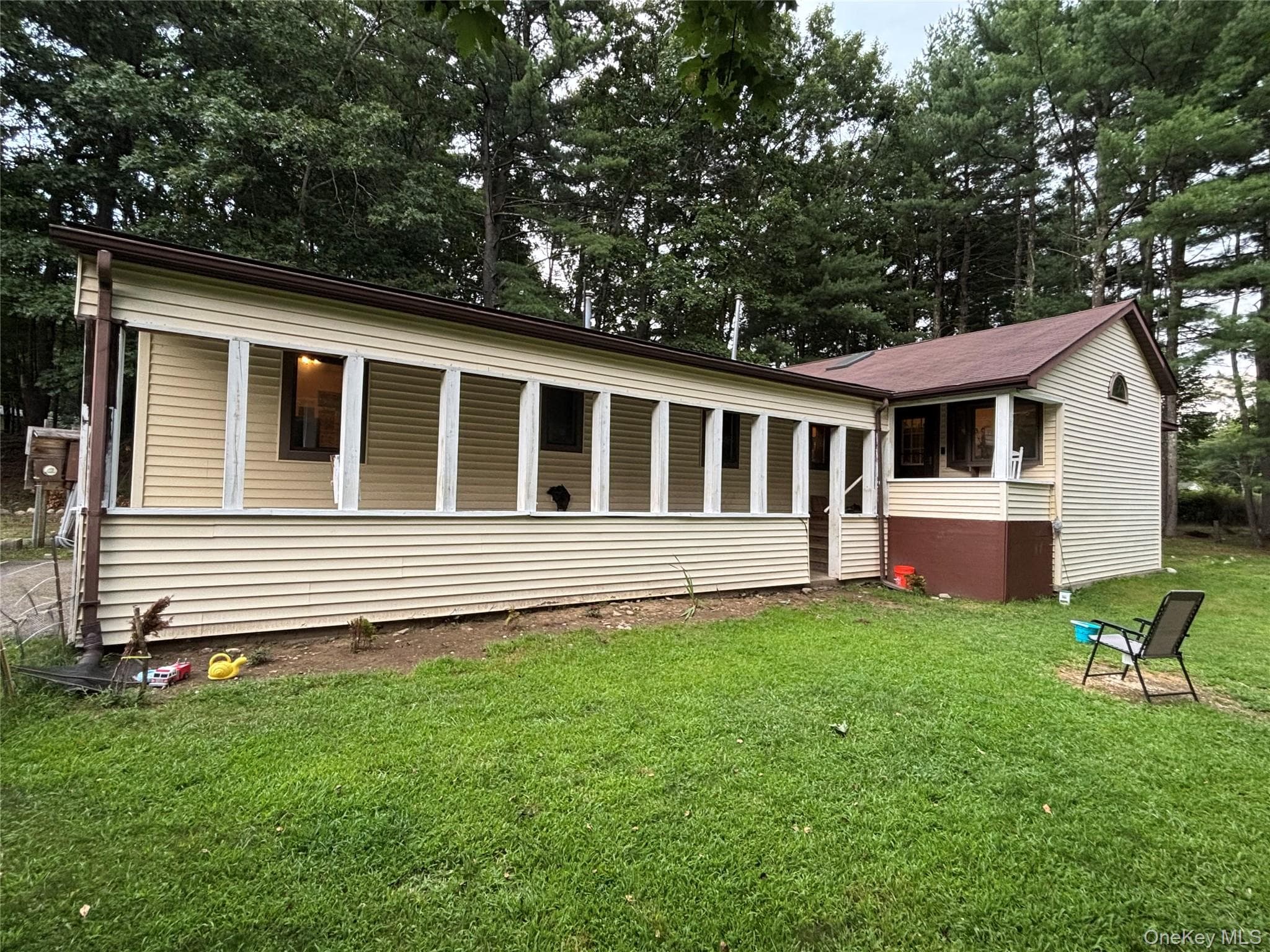 110 Foss Lane thumbnail 3