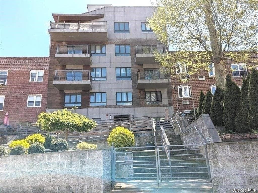 86-30 Grand Avenue, Elmhurst