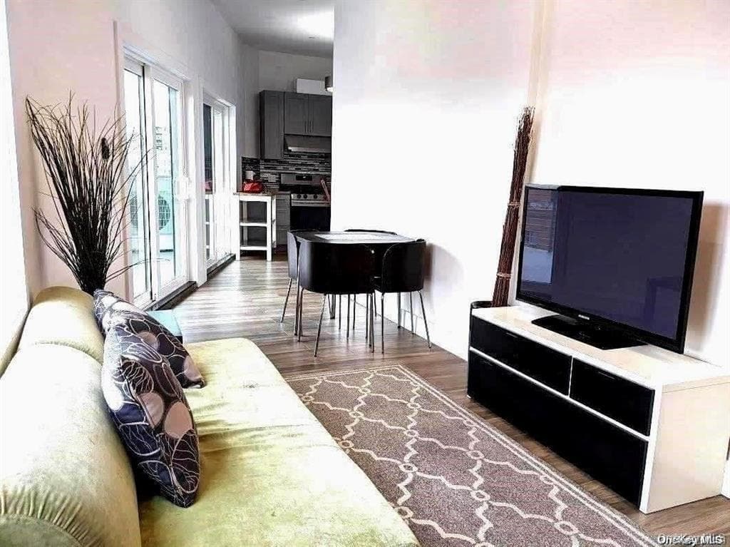 86-30 Grand Avenue thumbnail 10