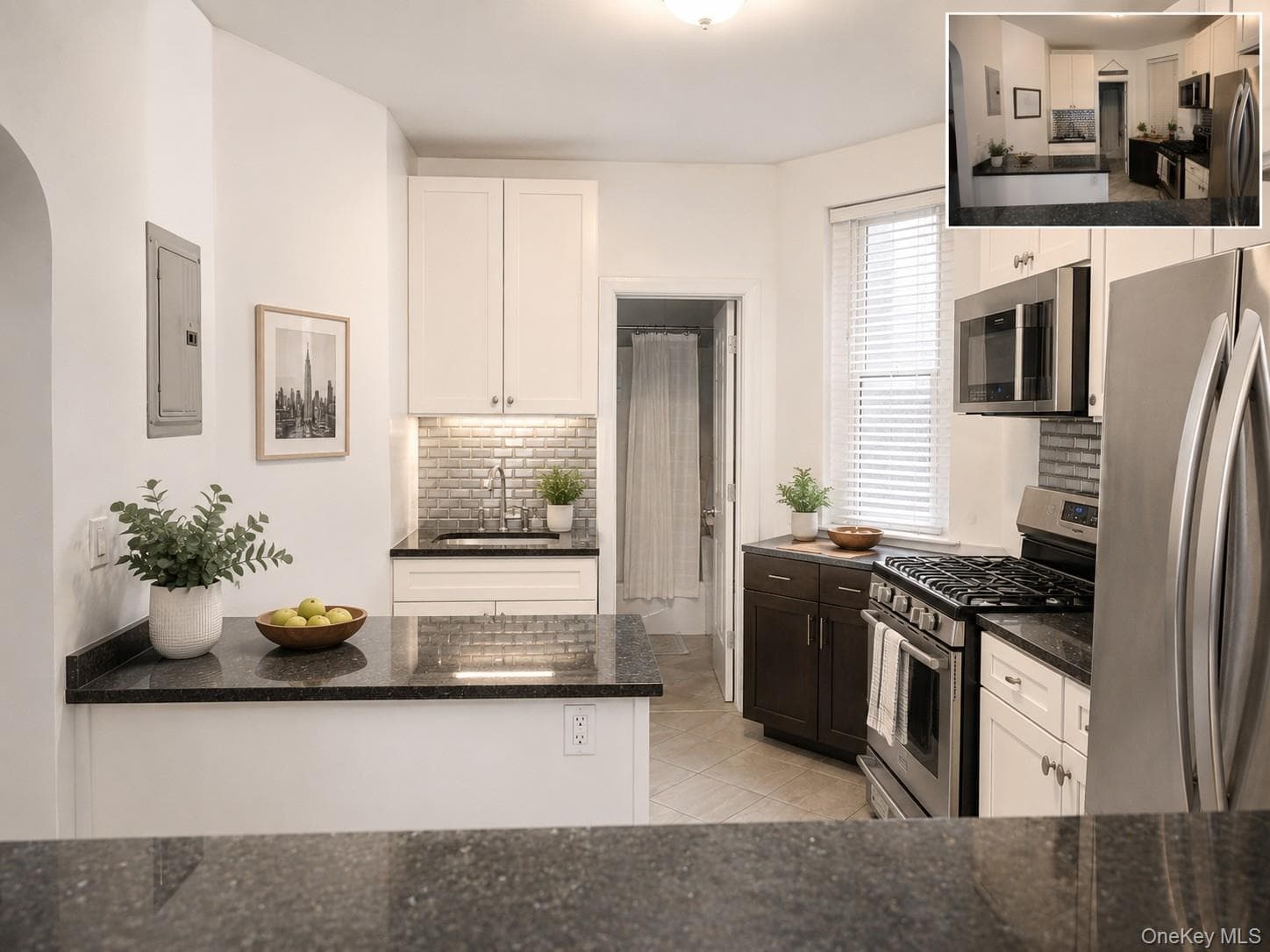 326 E 93rd Street thumbnail 12