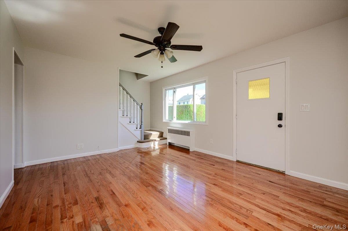 1258 Waverly Street thumbnail 2
