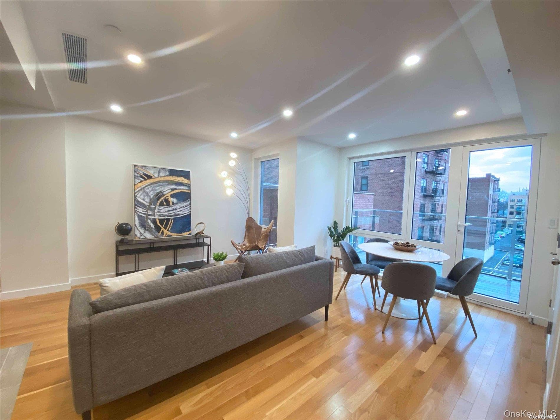 42-23 Parsons Boulevard Unit: 1E thumbnail 18