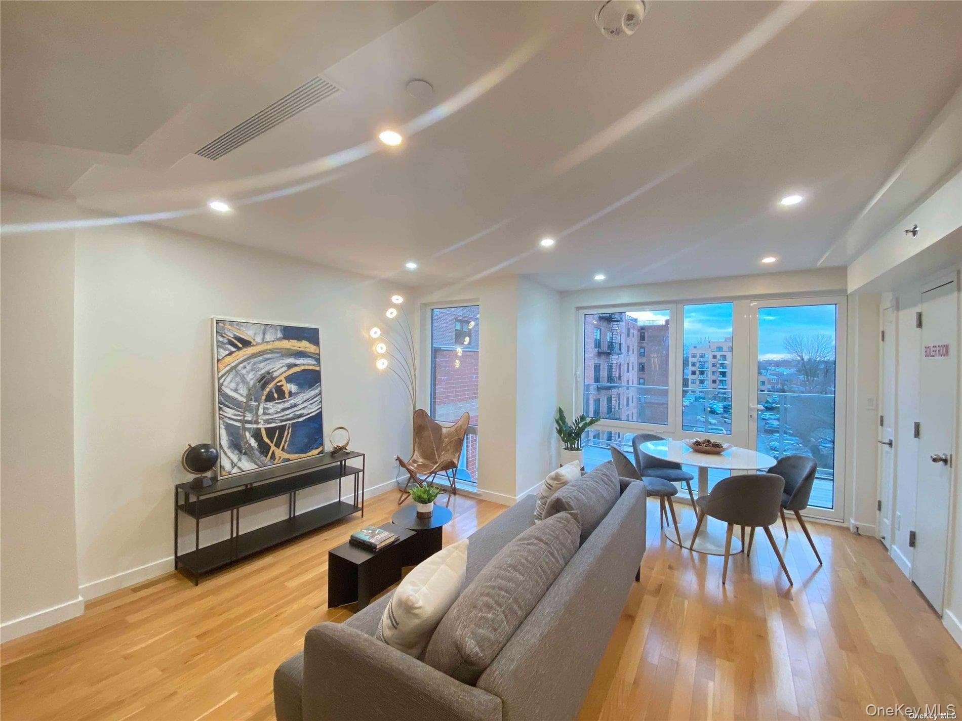 42-23 Parsons Boulevard Unit: 1E thumbnail 23
