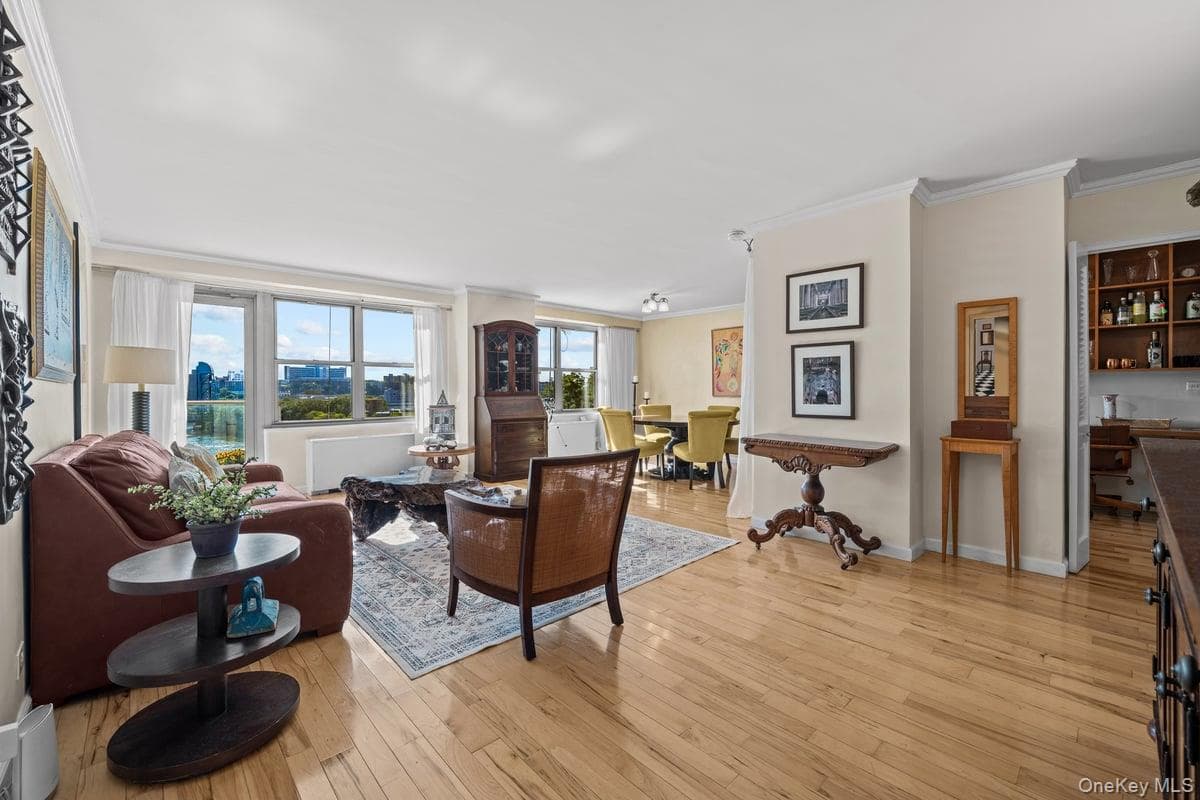 2500 Johnson Avenue Unit: 2NP thumbnail 5