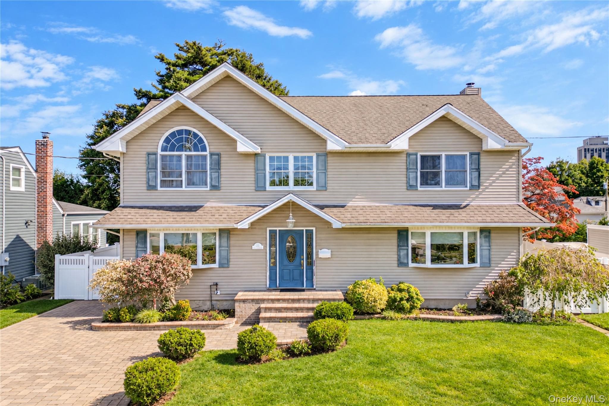 122 Dorothy Drive photo 1