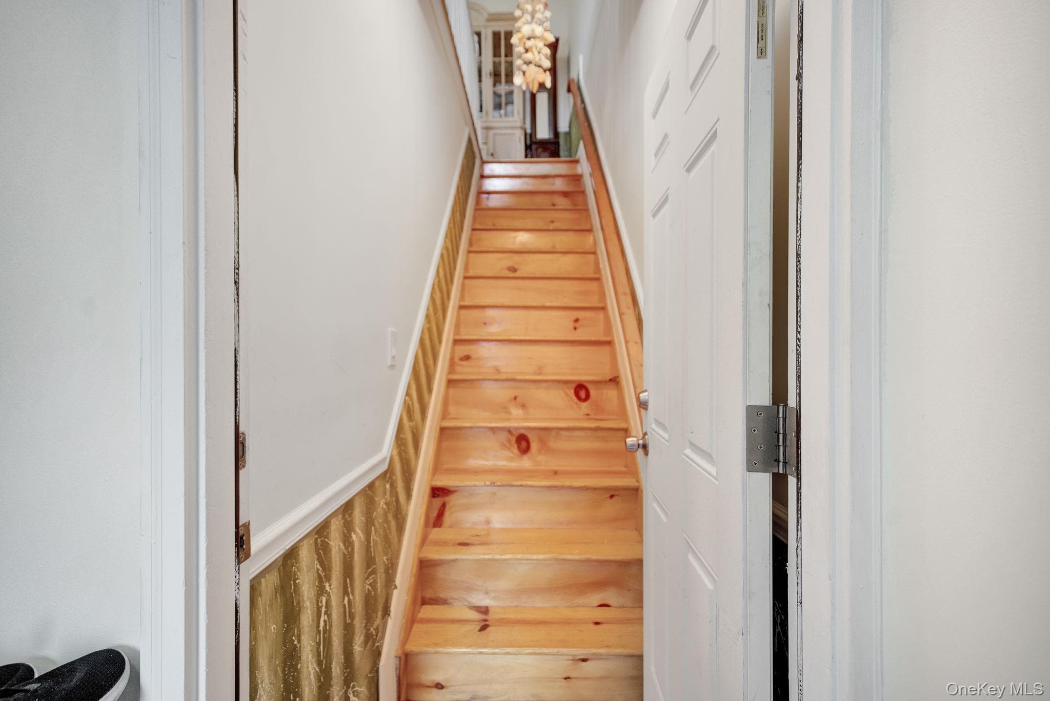 2240 Quimby Avenue thumbnail 28