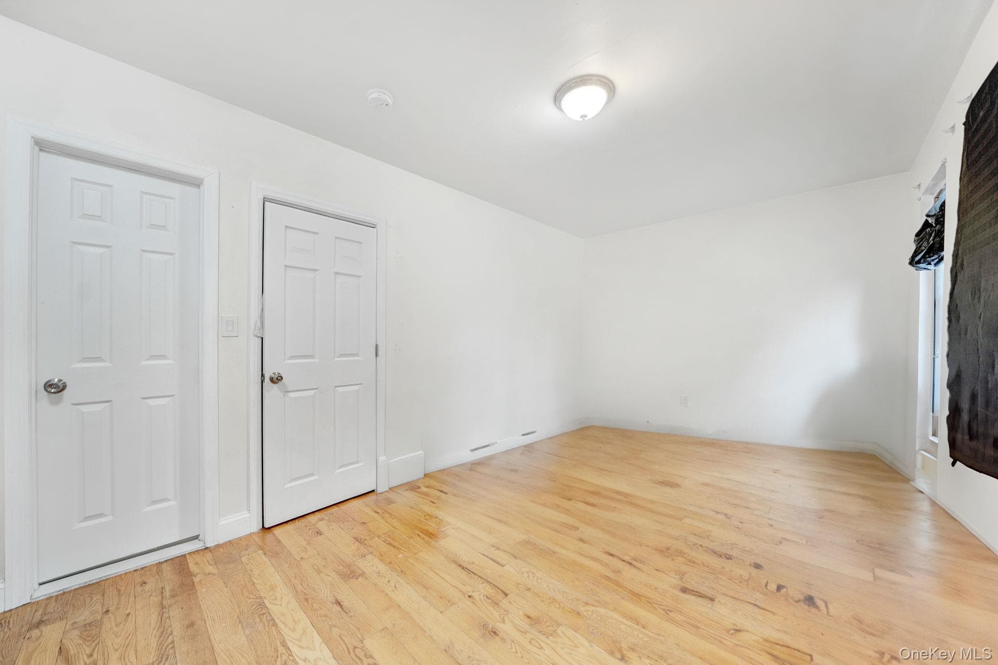 2240 Quimby Avenue thumbnail 19