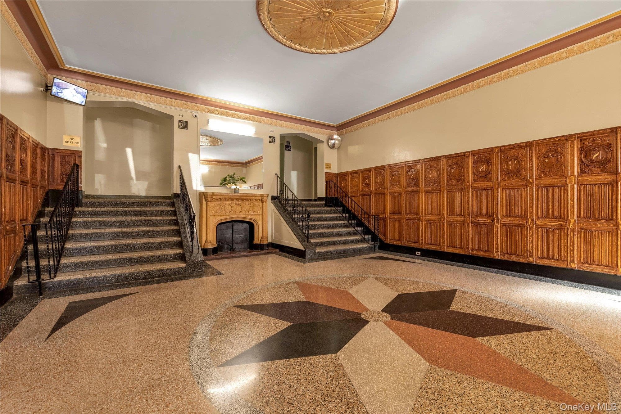 92-11 35th Avenue Unit: 5E thumbnail 2