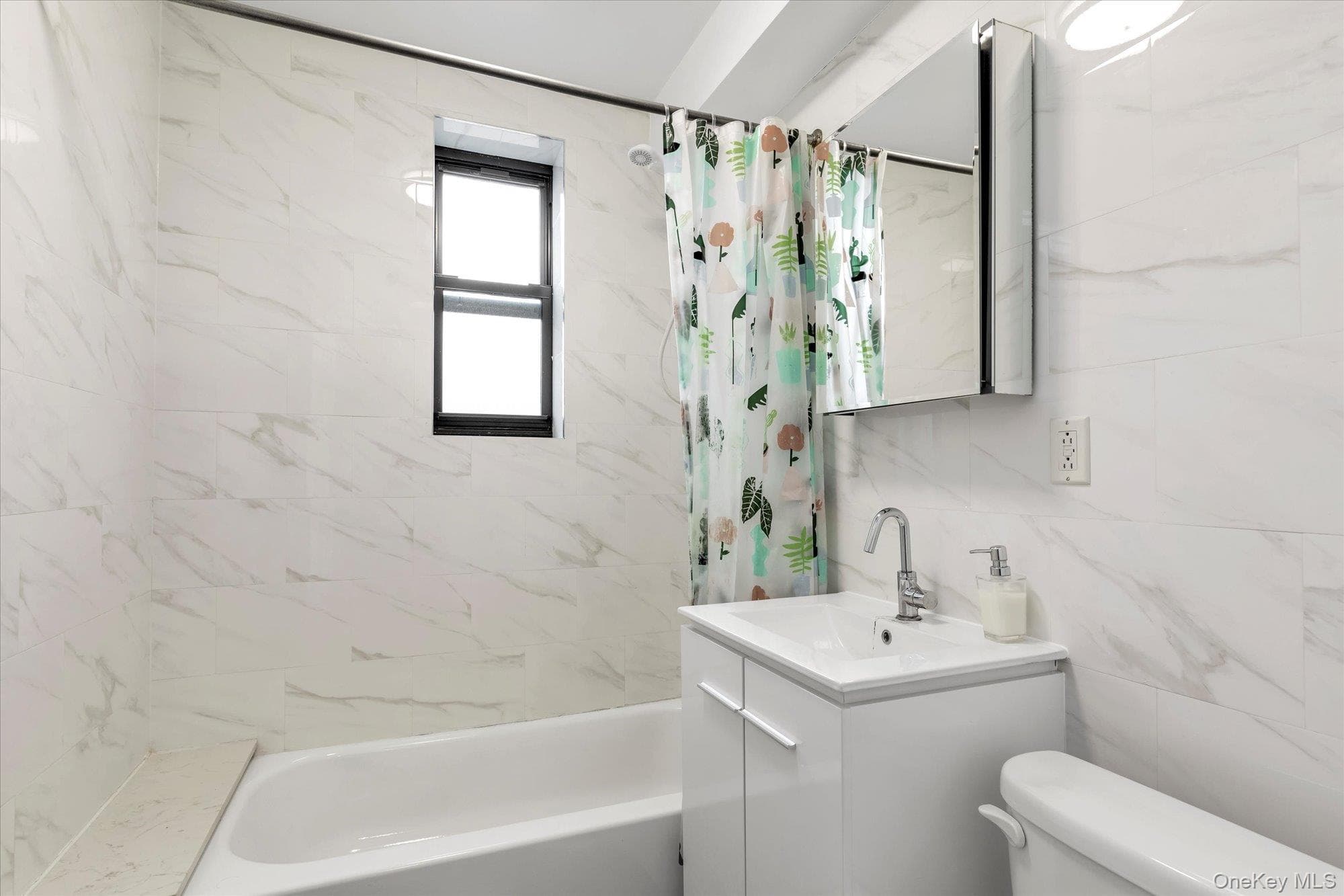 92-11 35th Avenue Unit: 5E thumbnail 15