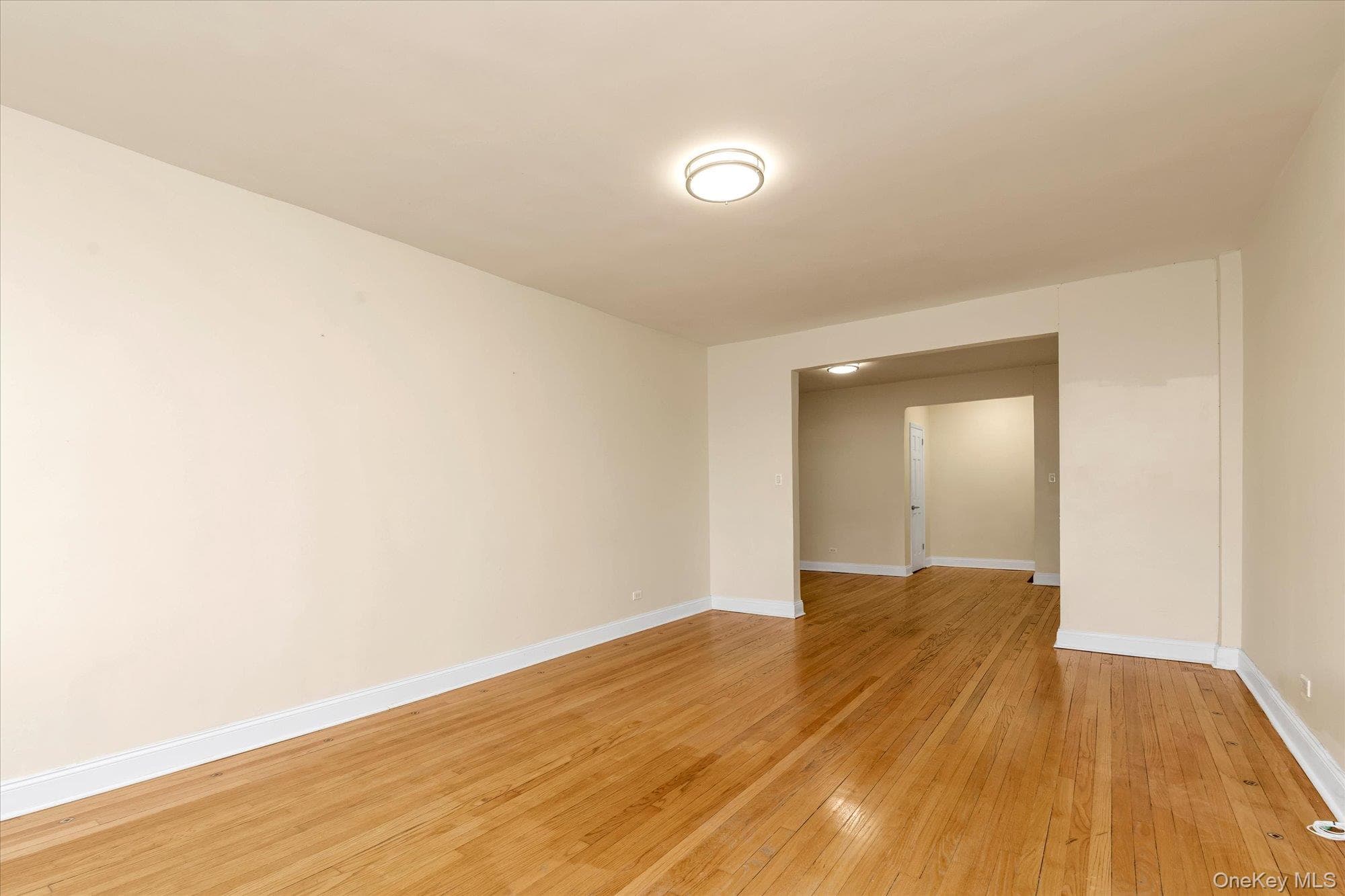92-11 35th Avenue Unit: 5E thumbnail 8