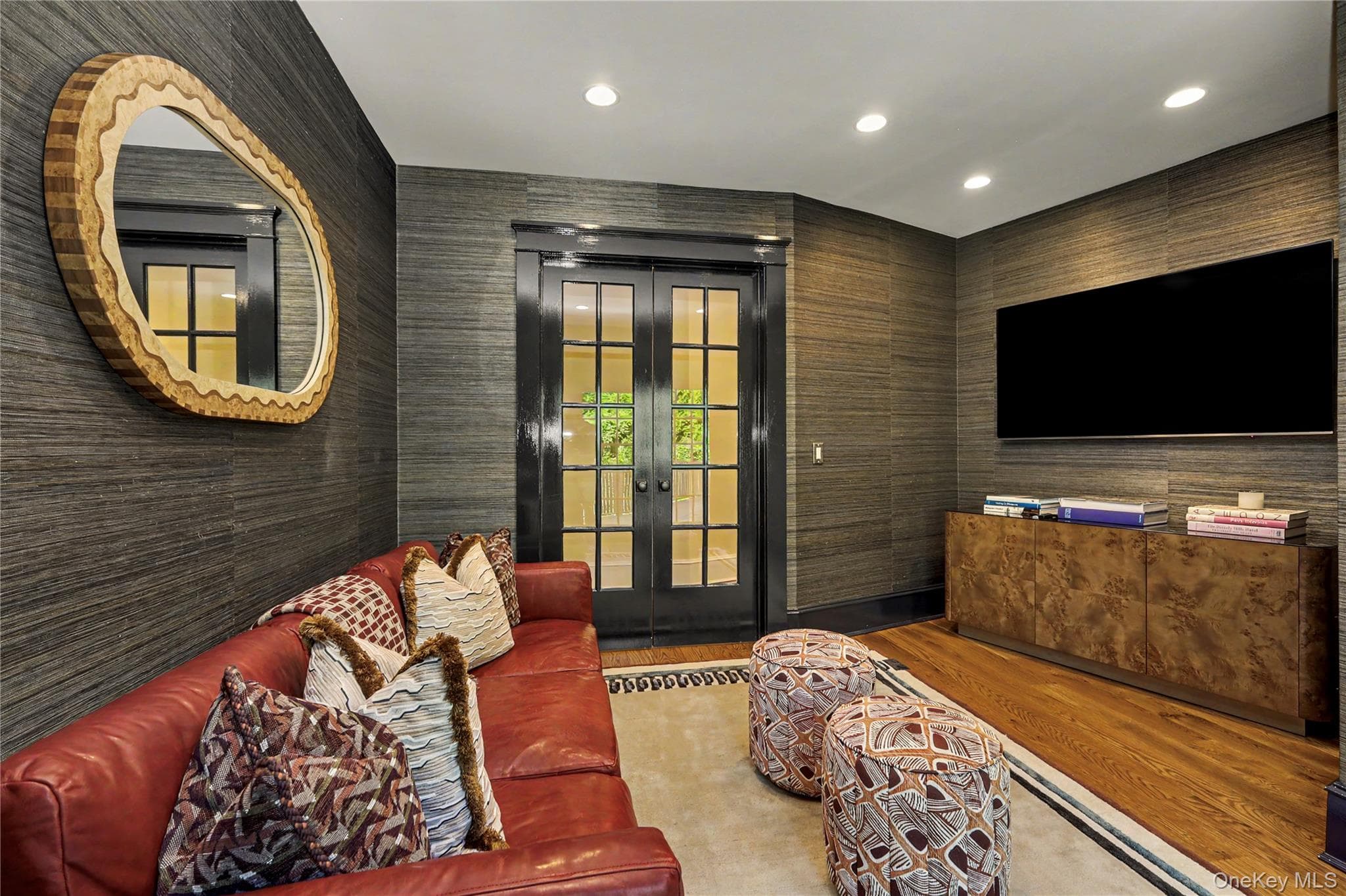 4 Commodore Avenue thumbnail 10
