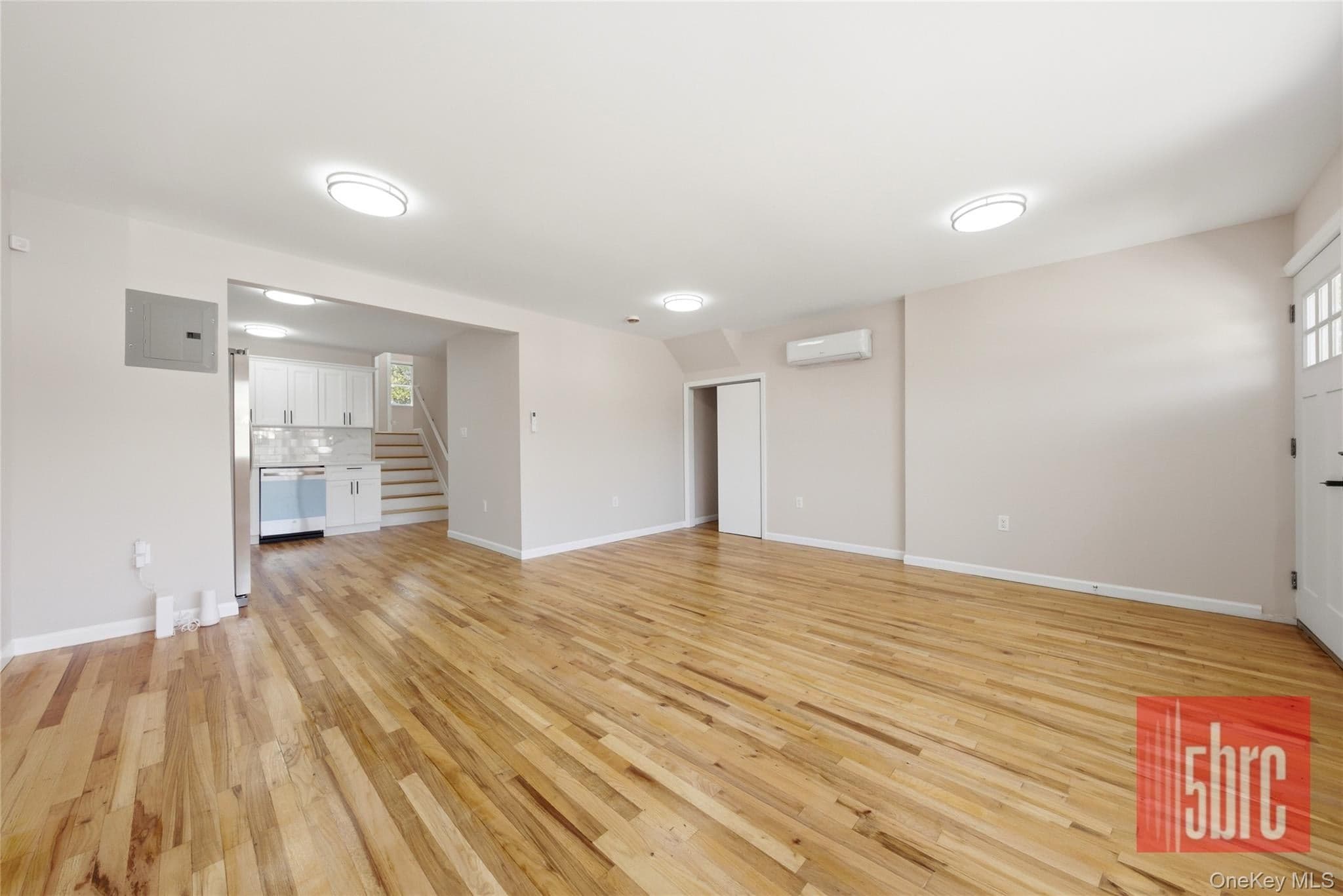 1204 E 72nd Street thumbnail 7