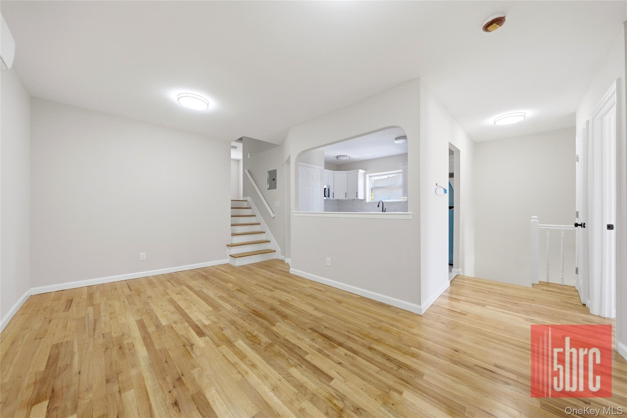1204 E 72nd Street thumbnail 6