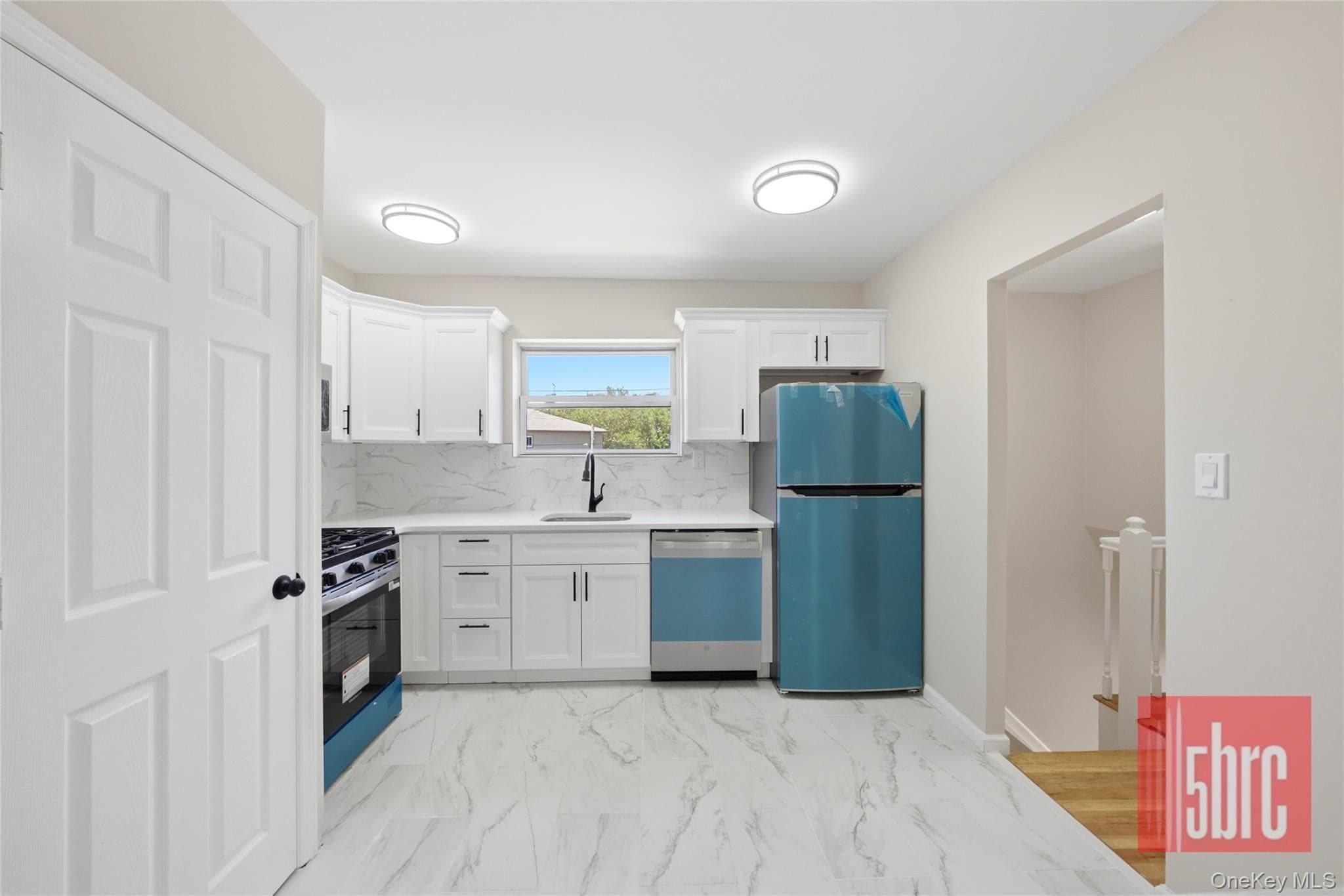 1204 E 72nd Street thumbnail 20