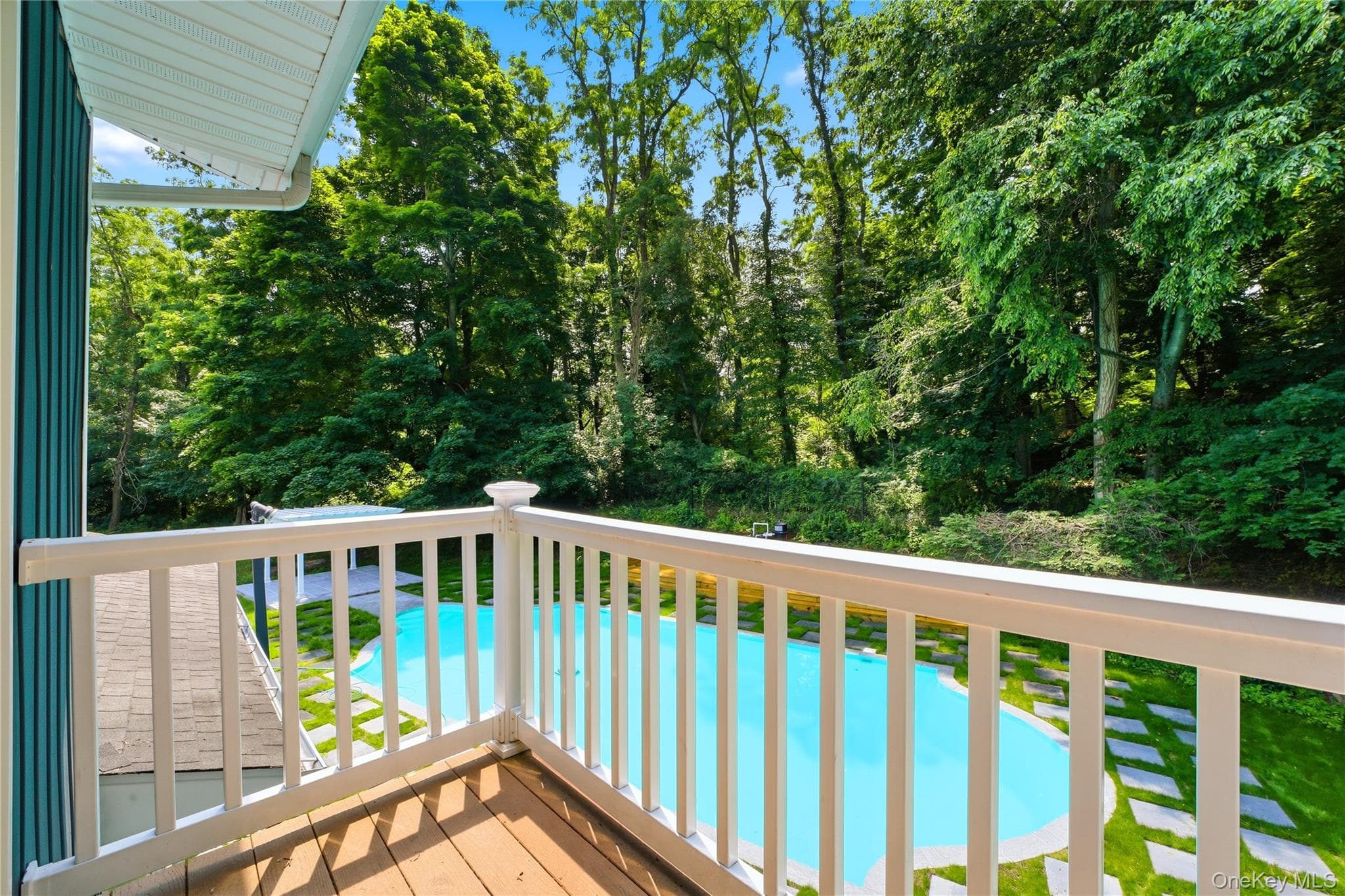 12 E Mount Airy Road thumbnail 23