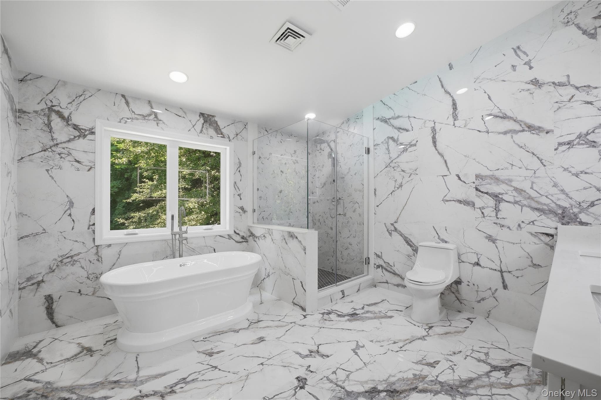 12 E Mount Airy Road thumbnail 25
