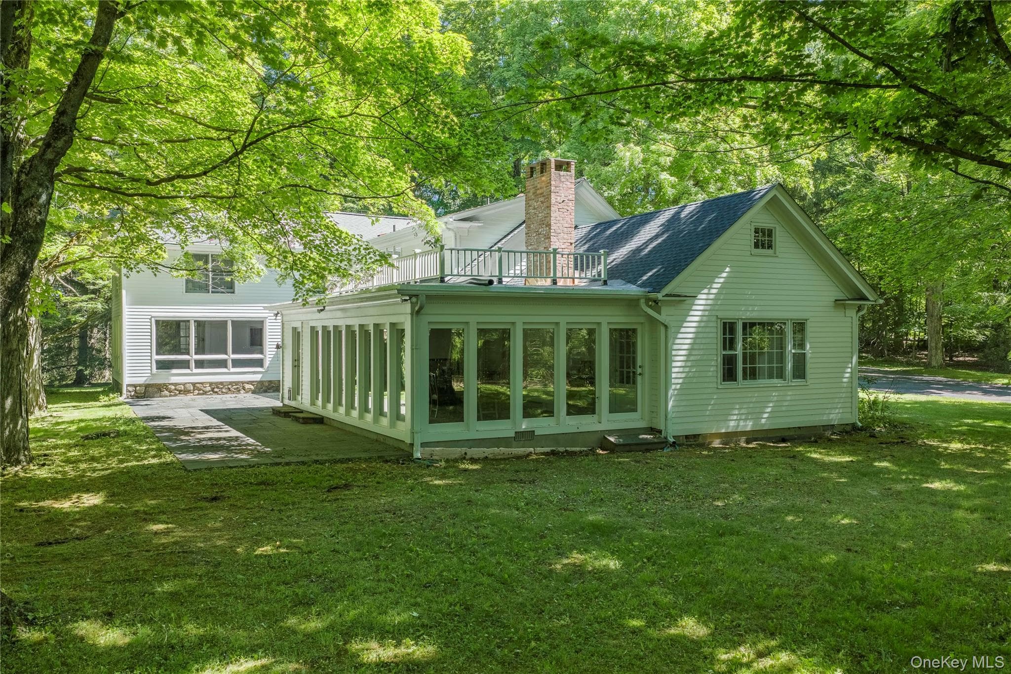64 S Quaker Hill Road thumbnail 8