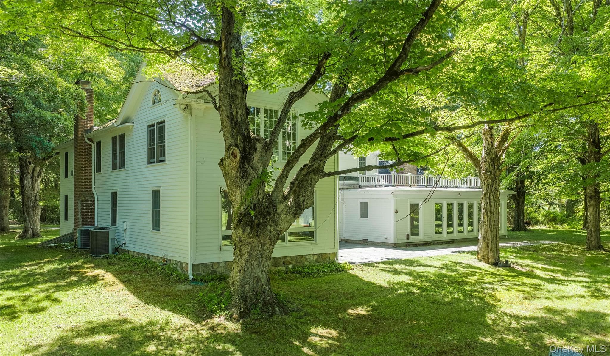 64 S Quaker Hill Road thumbnail 6